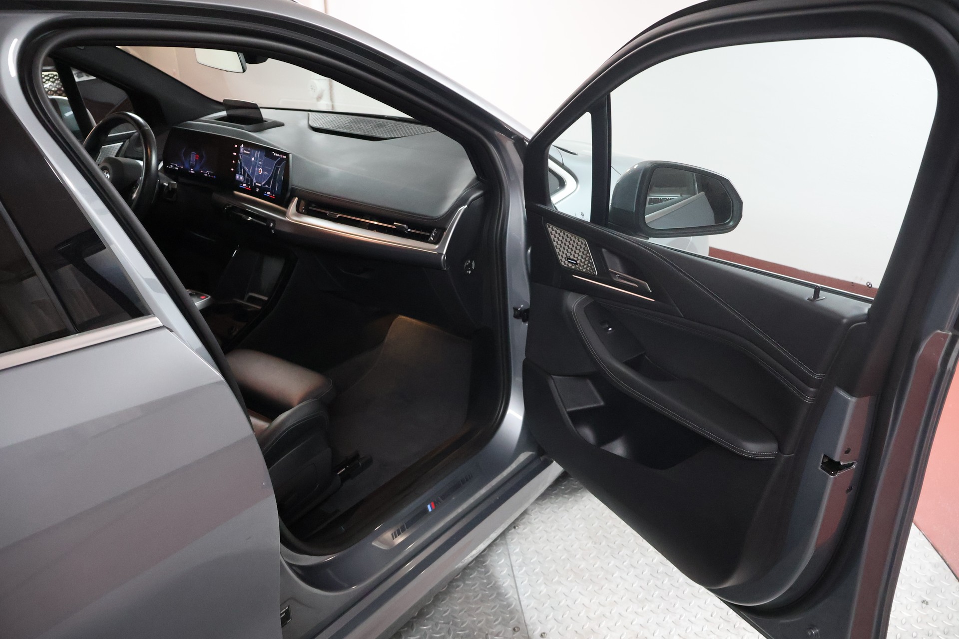 BMW 218i Active Tourer M Sport DKG-image-14