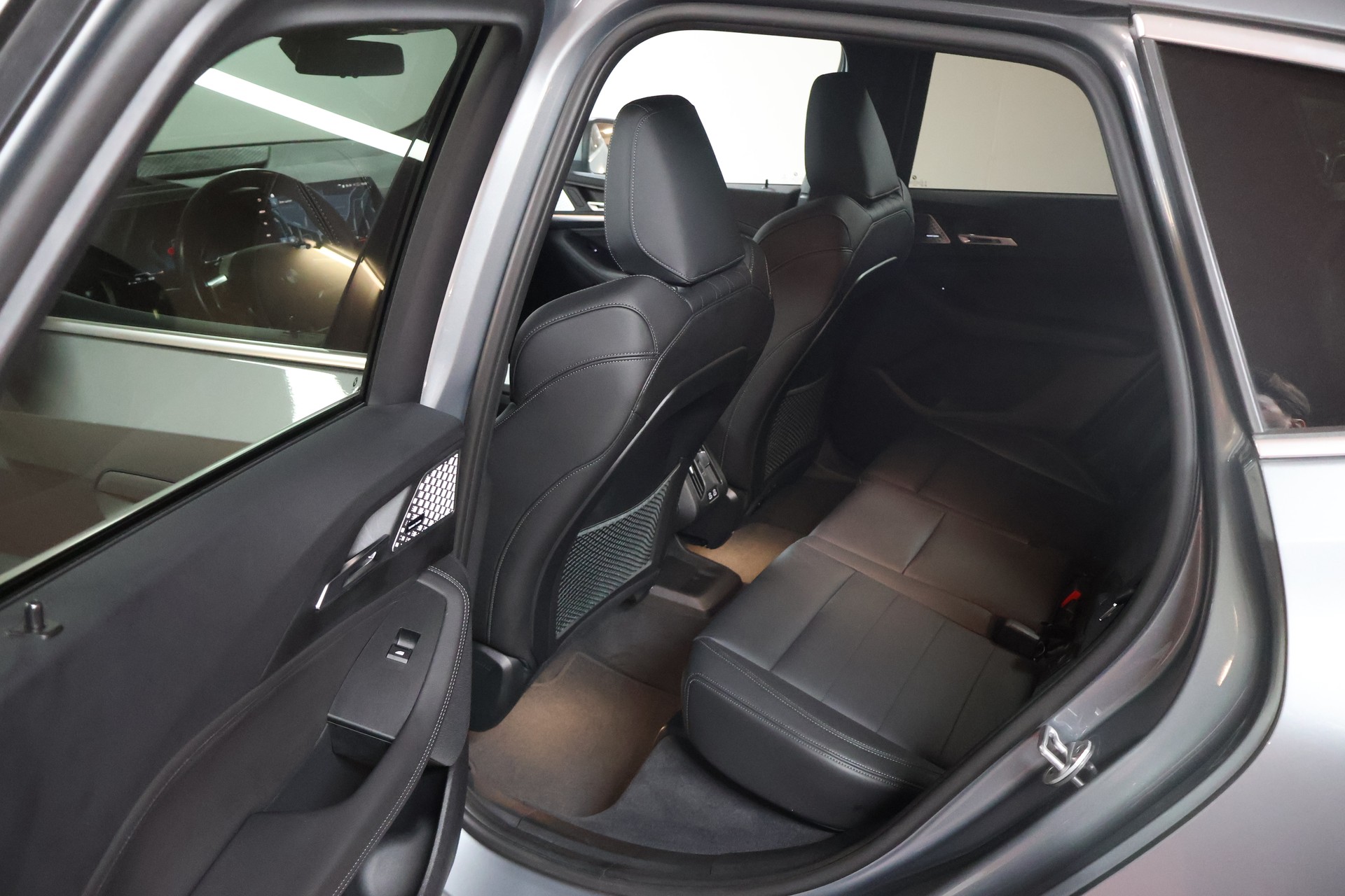BMW 218i Active Tourer M Sport DKG-image-16
