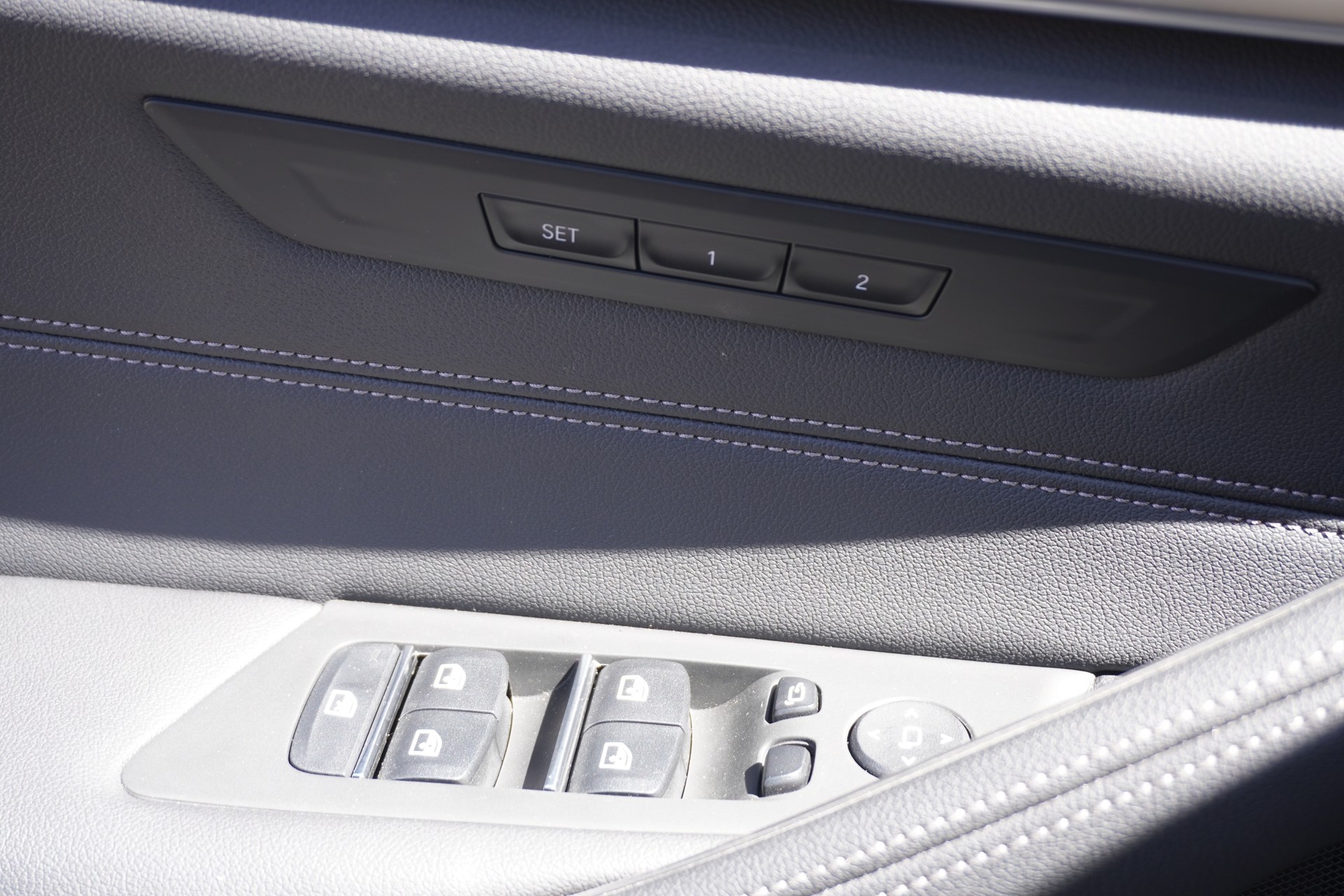 BMW 530e xDrive Touring Steptronic-image-49