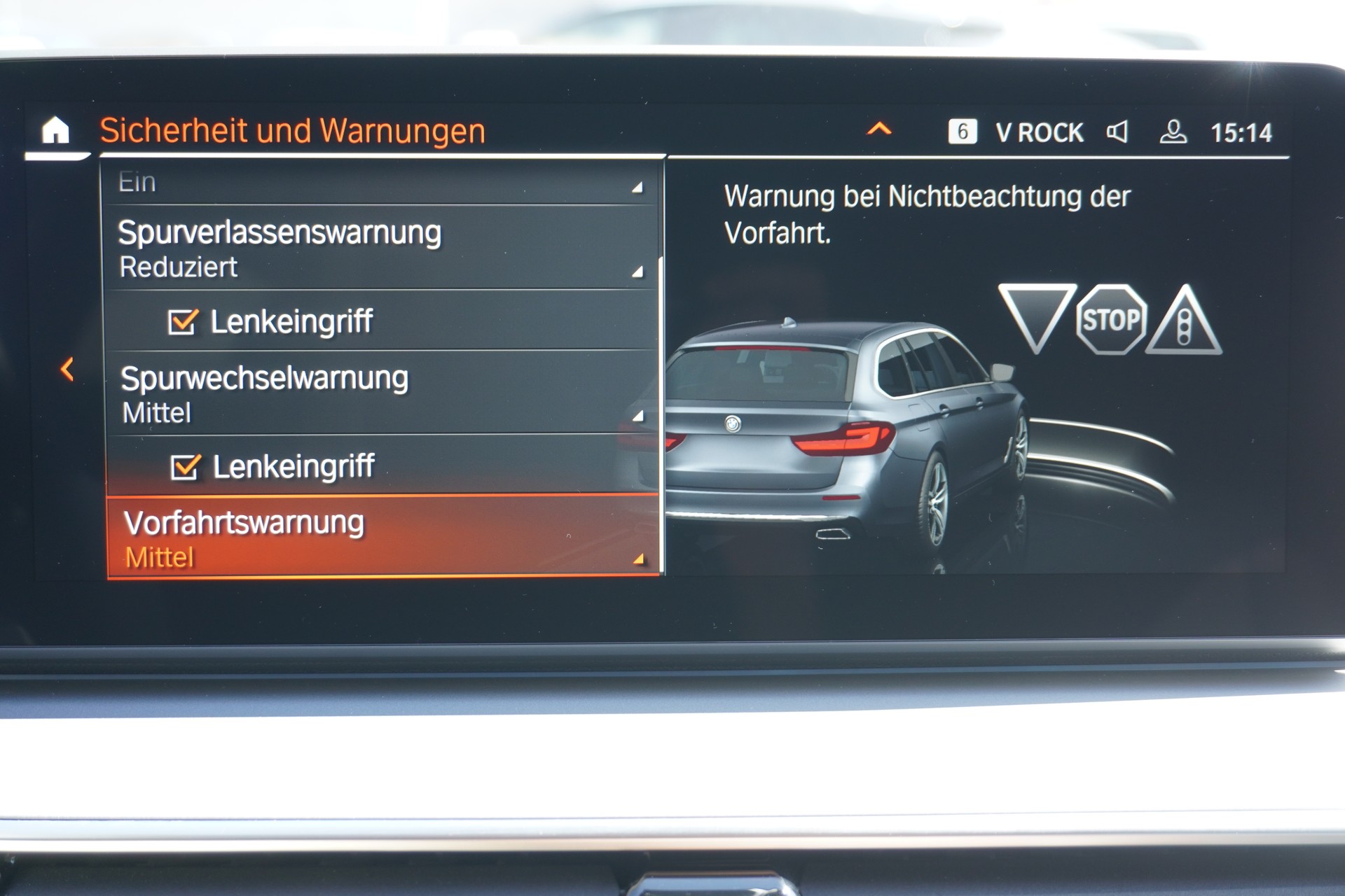 BMW 530e xDrive Touring Steptronic-image-31