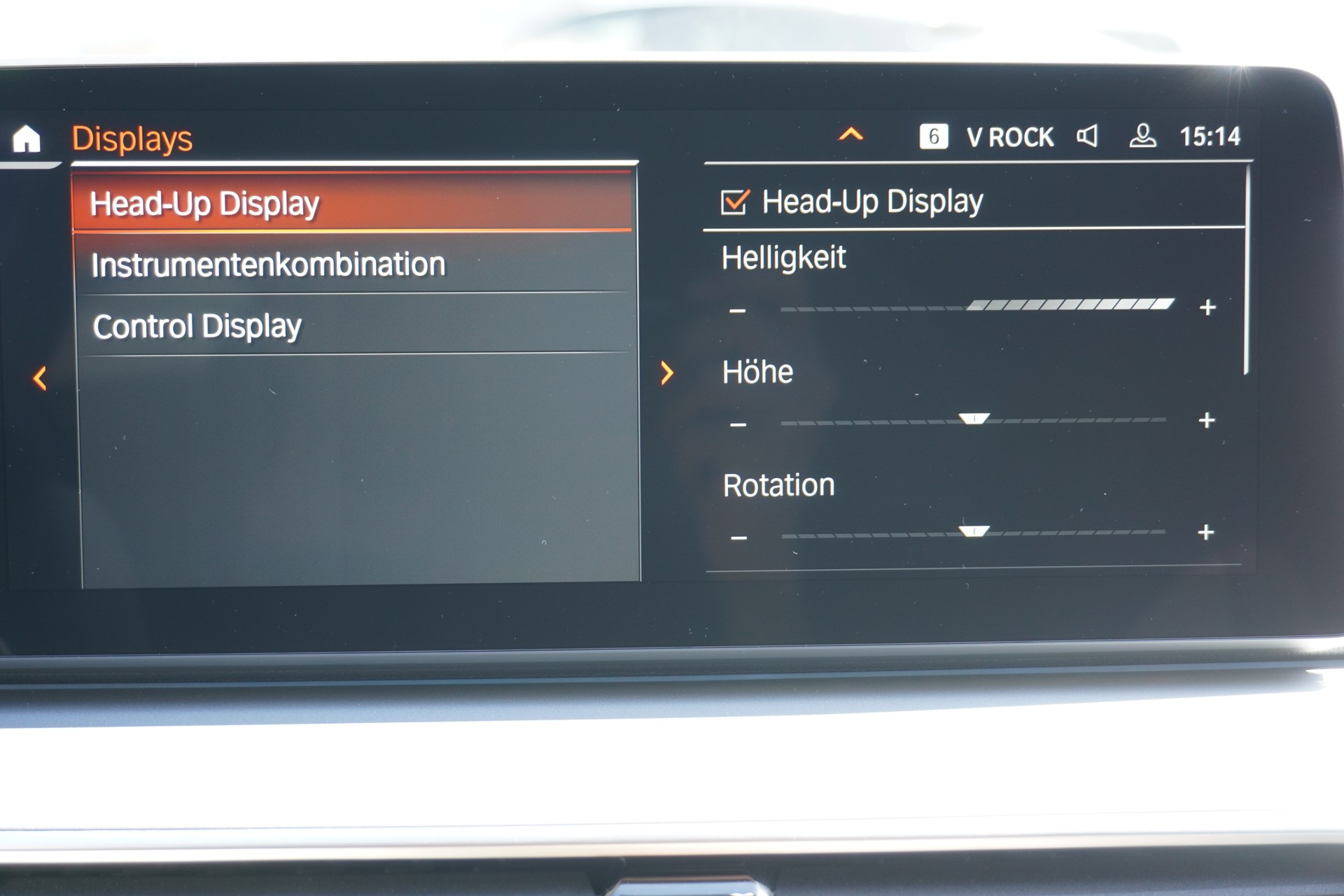 BMW 530e xDrive Touring Steptronic-image-37