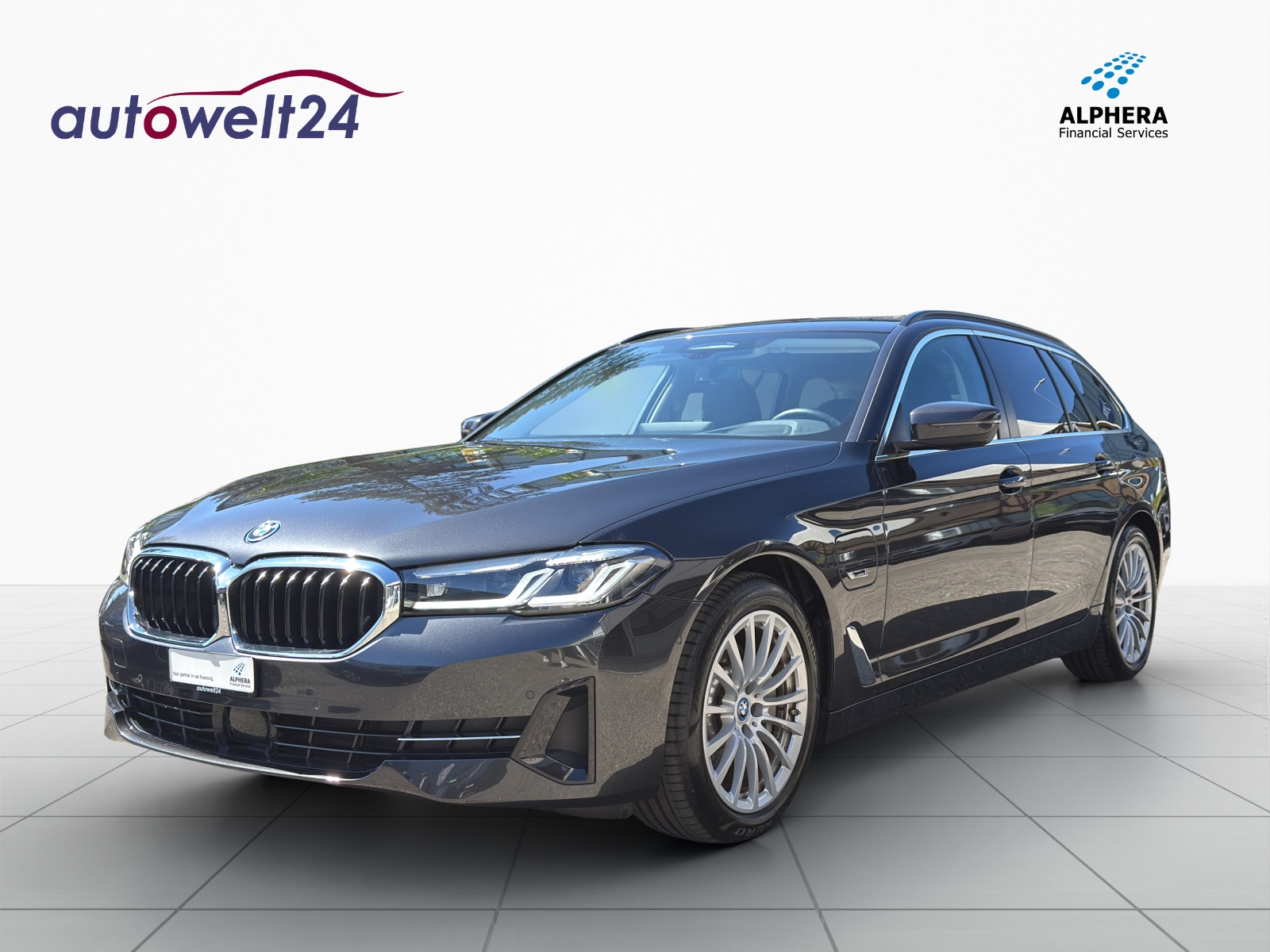 BMW 530e xDrive Touring Steptronic-image-0