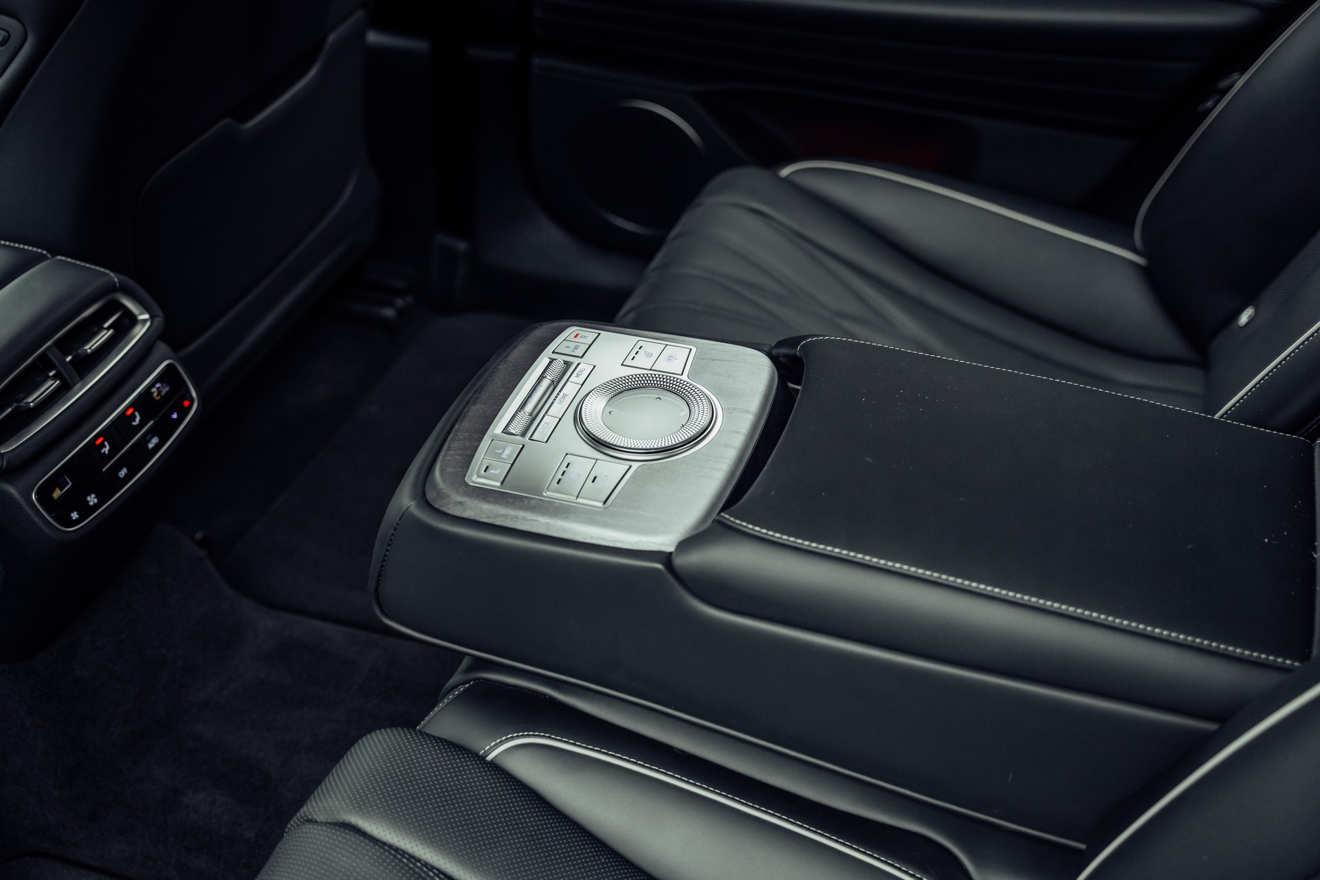 GENESIS G80 Electrificed Luxury 87,2kWh AWD-image-11