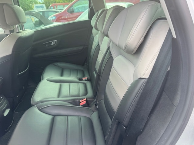 RENAULT Grand Scénic 1.3 16V Turbo Initiale Paris EDC-image-6