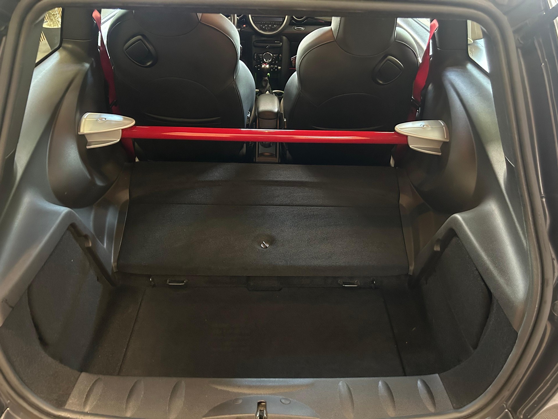 MINI R56 1.6i John Cooper Works GP-image-18