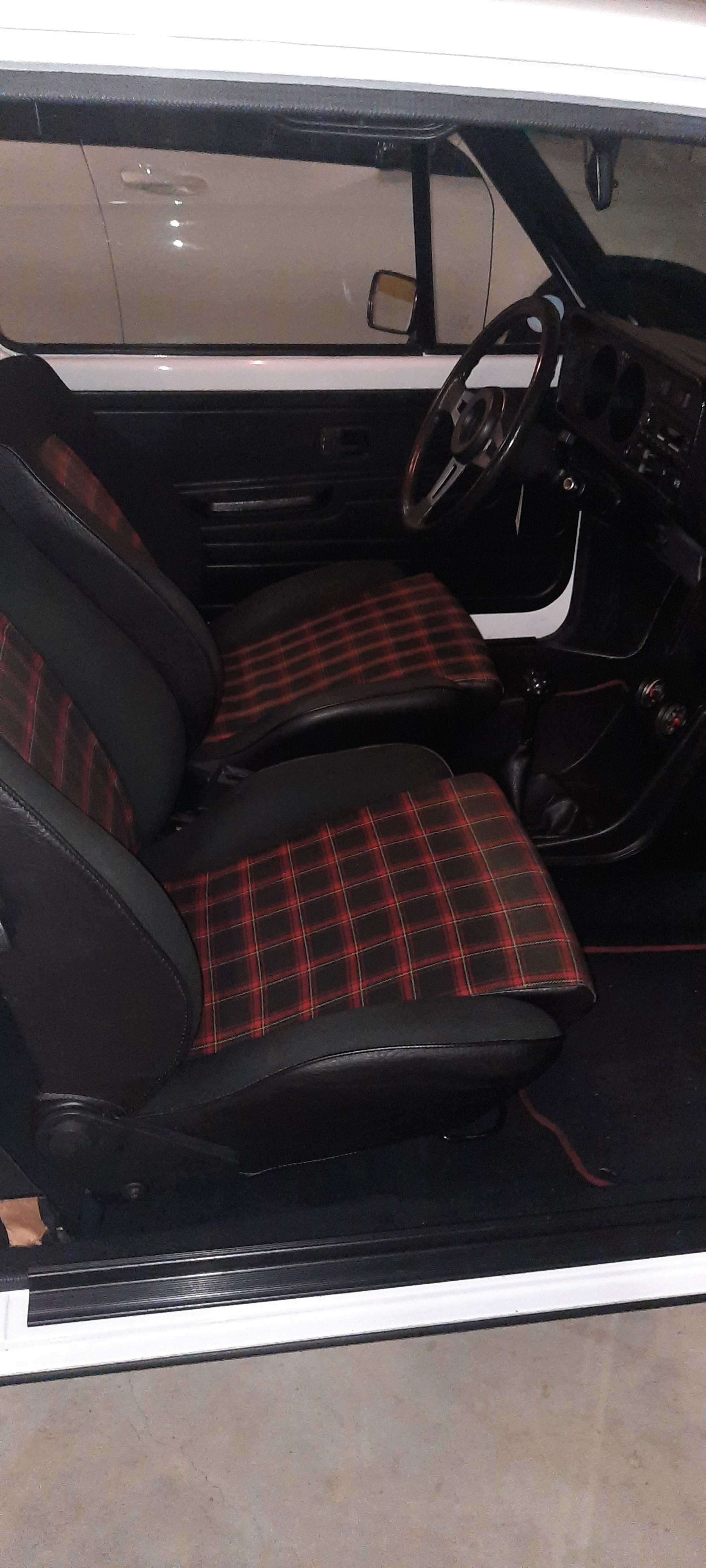 VW GTI-image-5