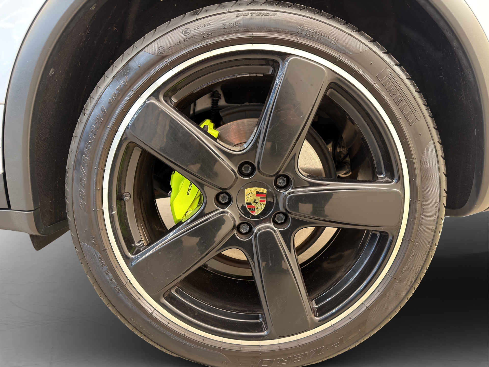 PORSCHE Cayenne 3.0 V6 S E-Hybrid-image-9