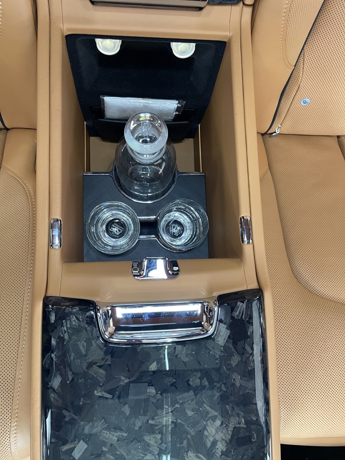 ROLLS-ROYCE CULLINAN KEYVANY HAYULA 6.7 V12-image-19