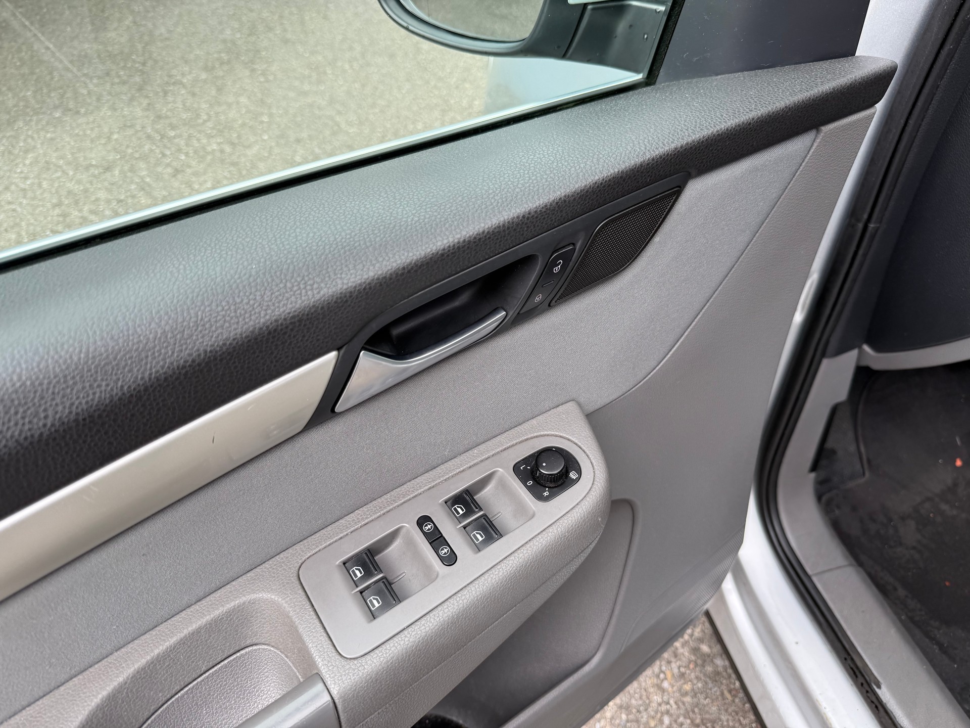 SEAT Alhambra 2.0 TDI Style Eco DSG-image-21