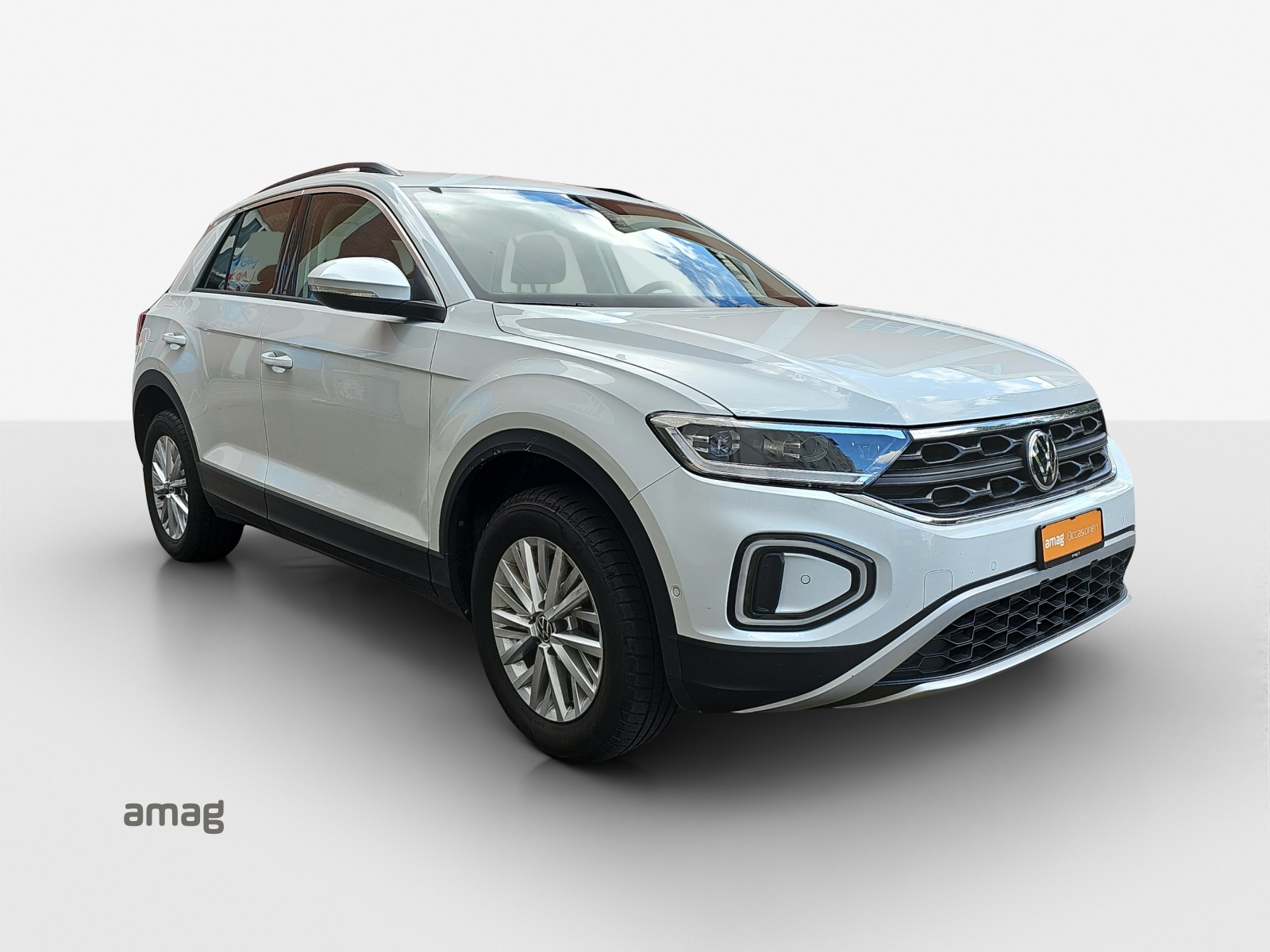 VW T-Roc 1.5 TSI EVO Life DSG-image-5