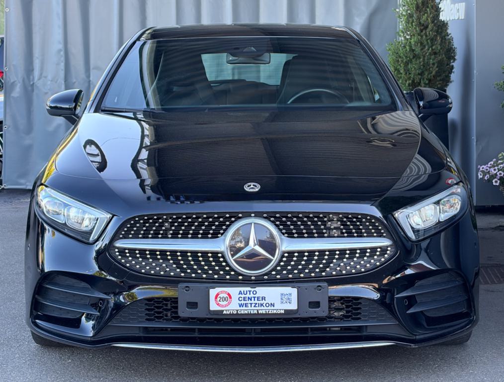 MERCEDES-BENZ A 200 AMG Line-image-0