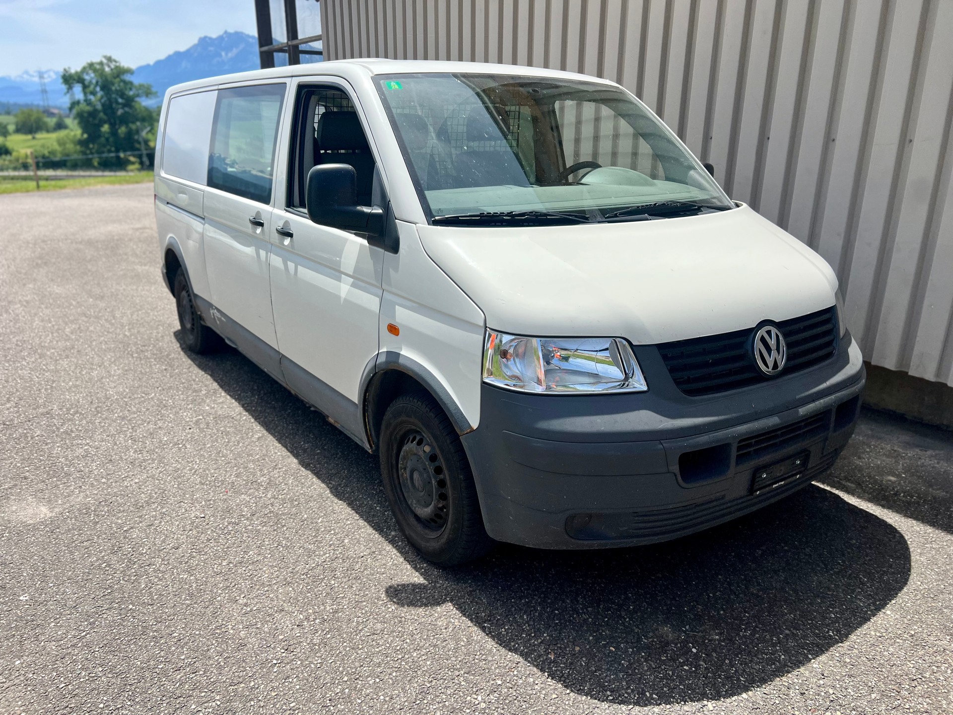 VW T5 2.5 TDI PD 4MOTION-image-1