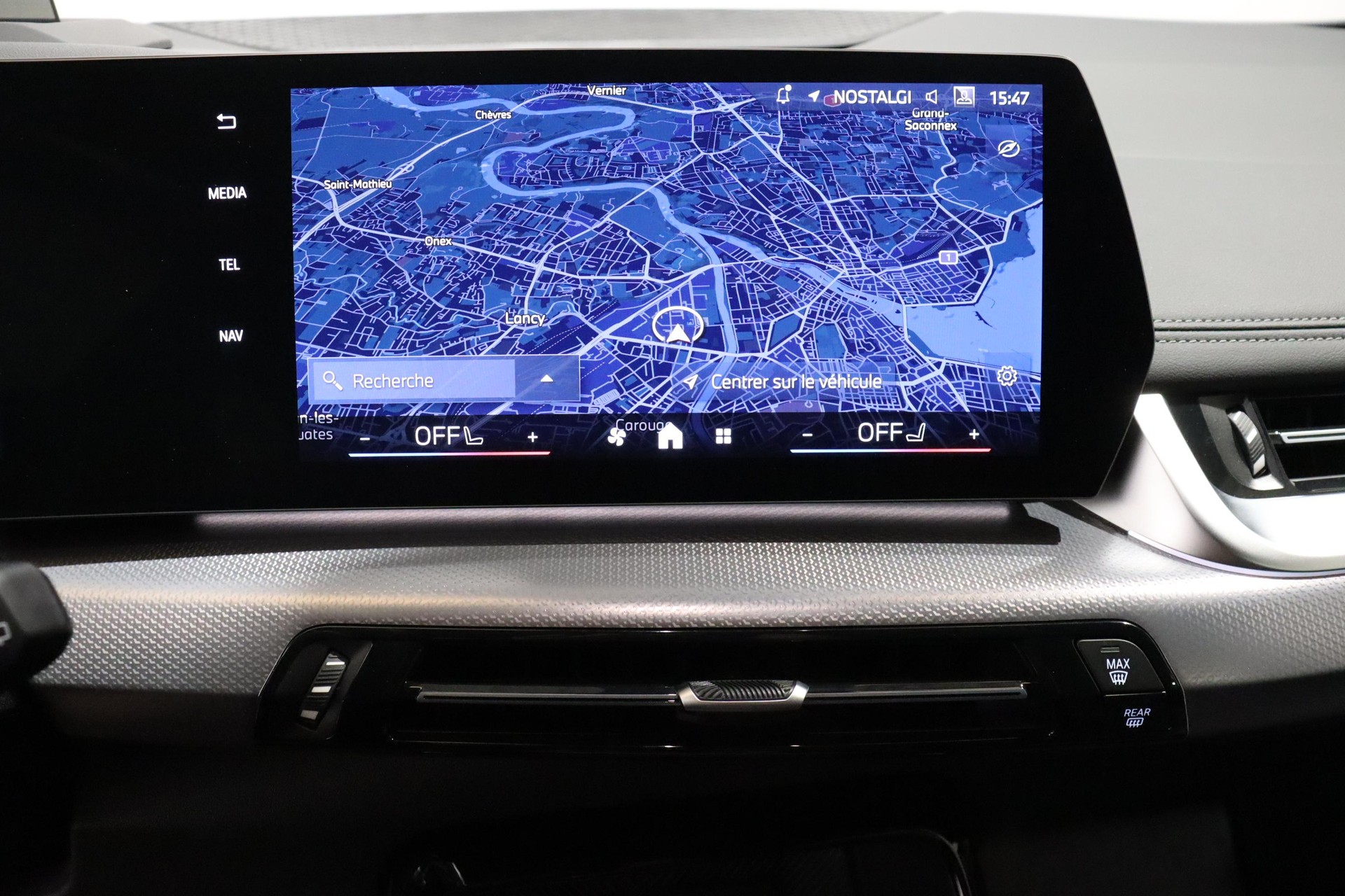 BMW 223i xDrive SDKG Active Tourer-image-12