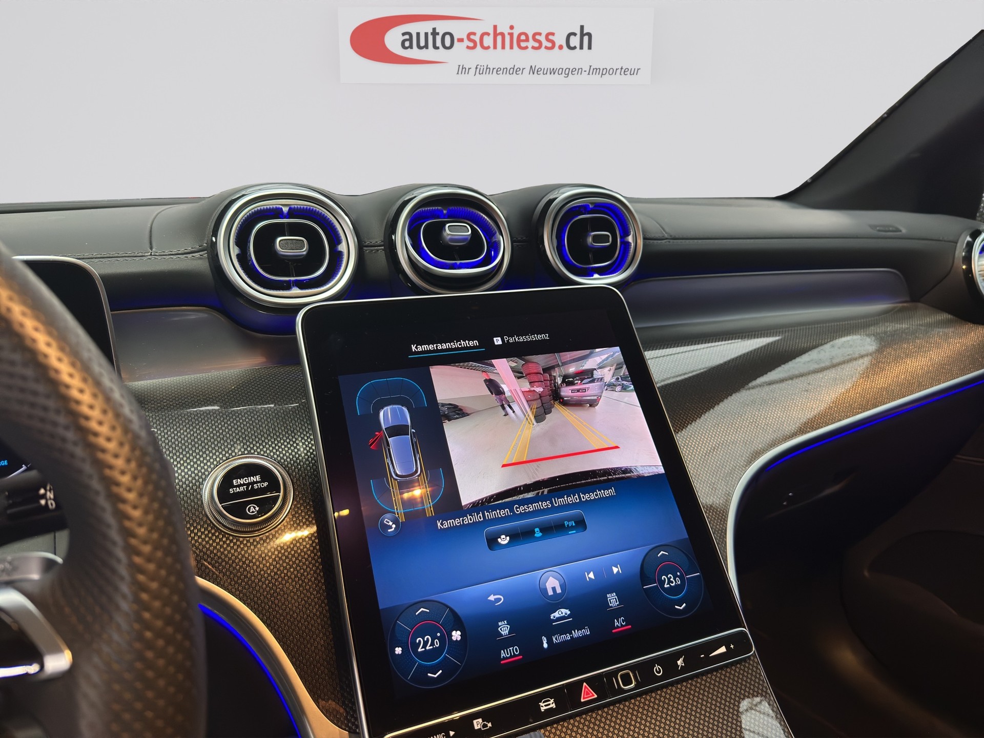 MERCEDES-BENZ C 300 d 4Matic AMG Line 9G-Tronic Night-image-11