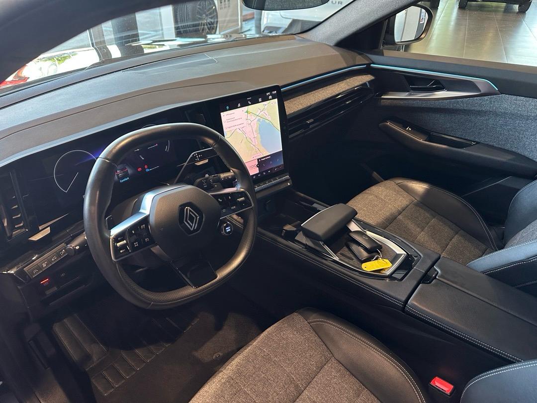 RENAULT Espace 1.2 E-Tech 200 Techno-image-10