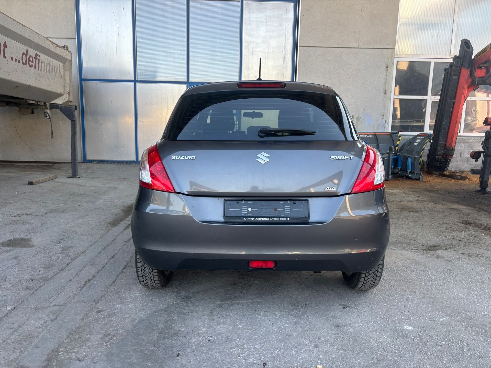 SUZUKI Swift 1.2i 16V GL Top 4x4-image-1