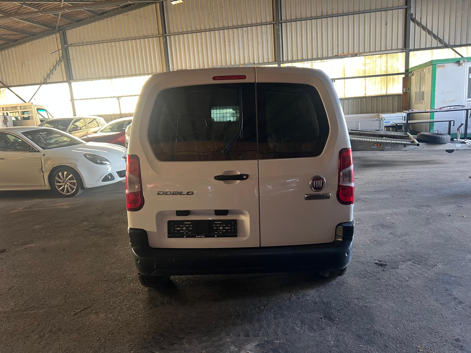 FIAT Doblo 1.5 BlueHDi L1 1000kg Pro A-image-3