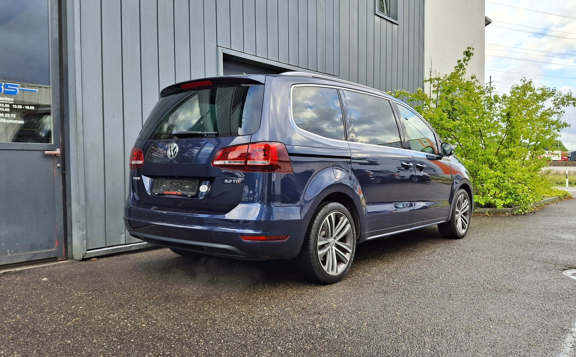 VW Sharan 2.0 TDI BMT Comfortline DSG-image-5