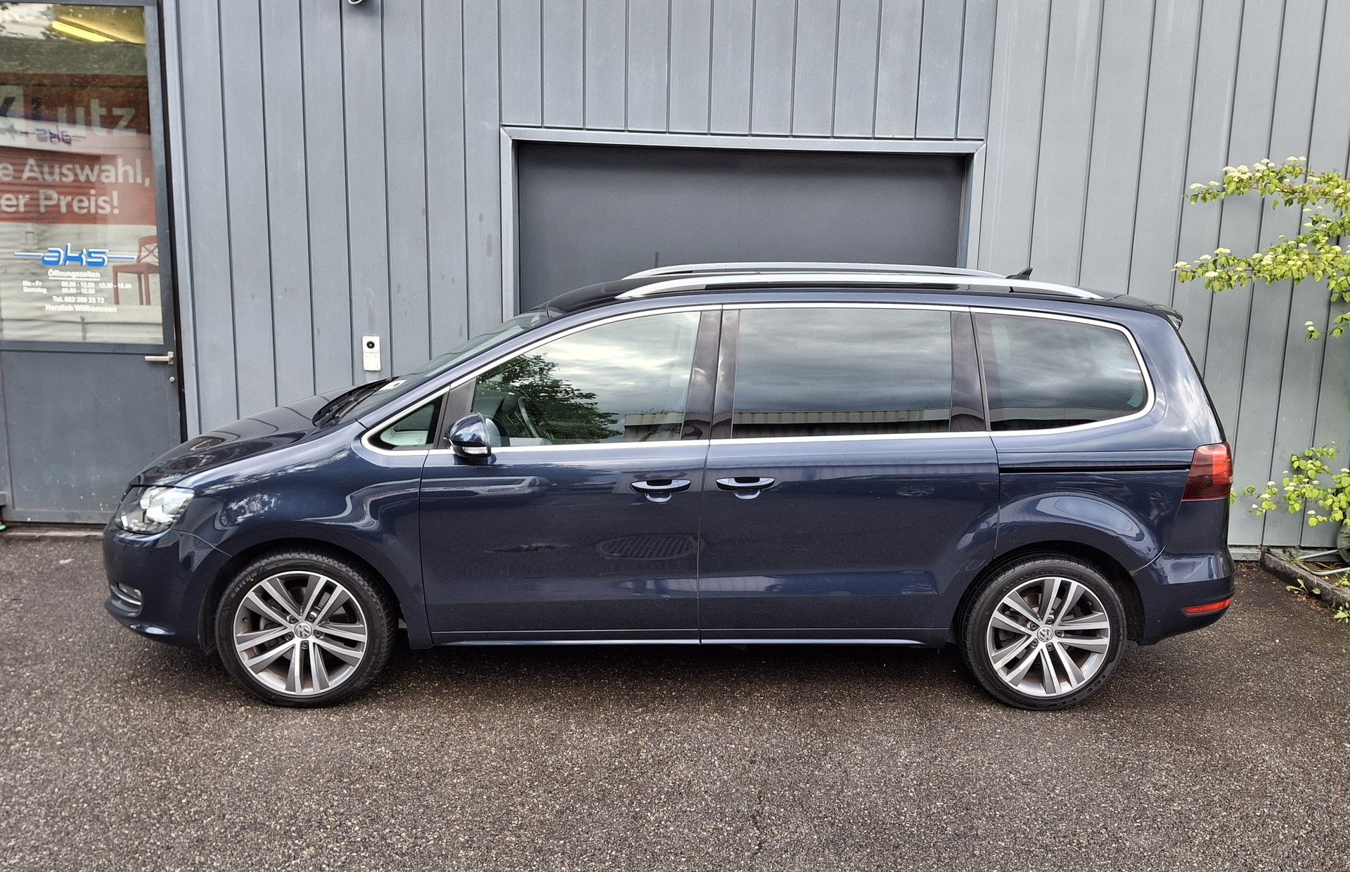 VW Sharan 2.0 TDI BMT Comfortline DSG-image-4