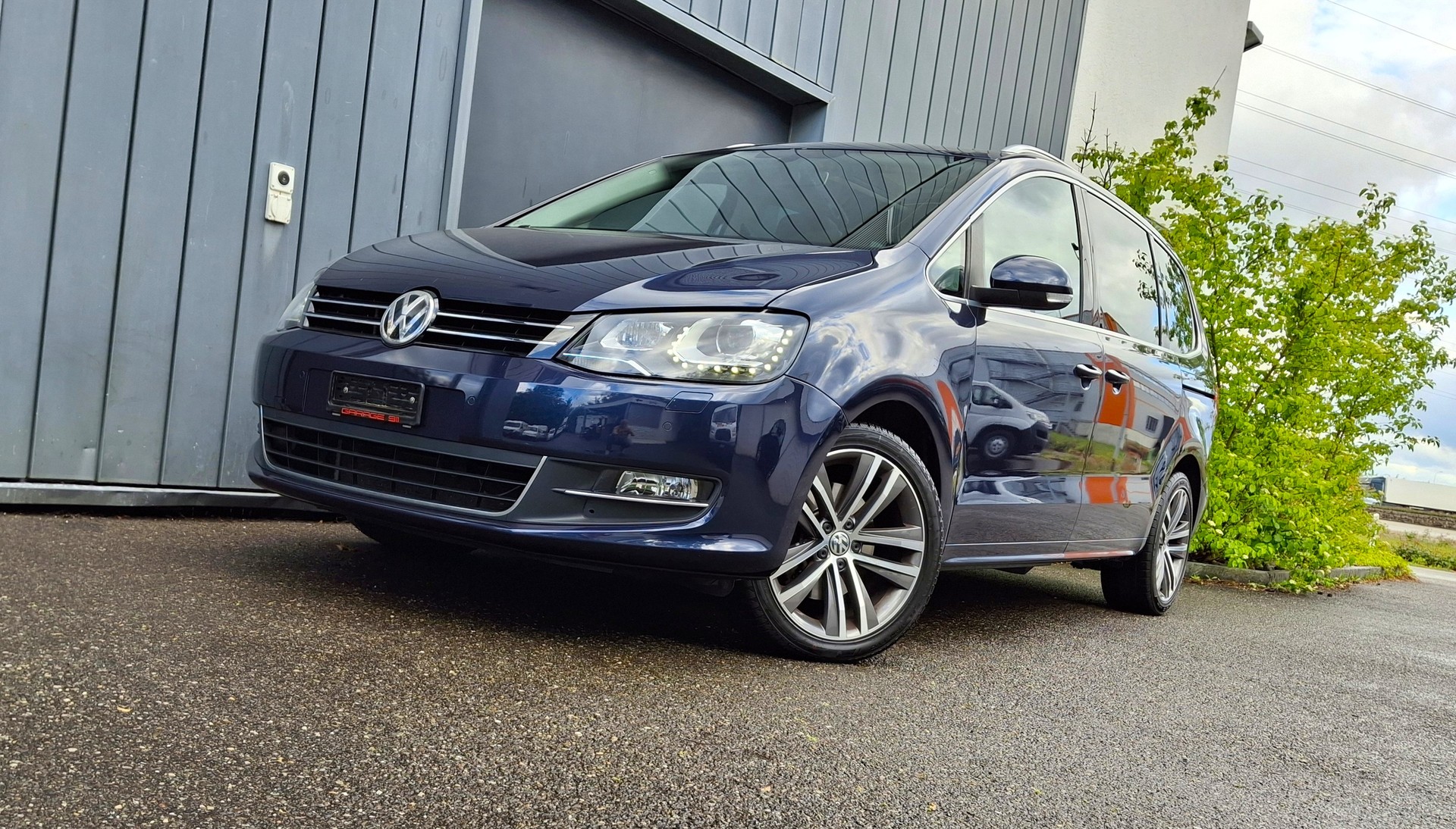 VW Sharan 2.0 TDI BMT Comfortline DSG-image-0