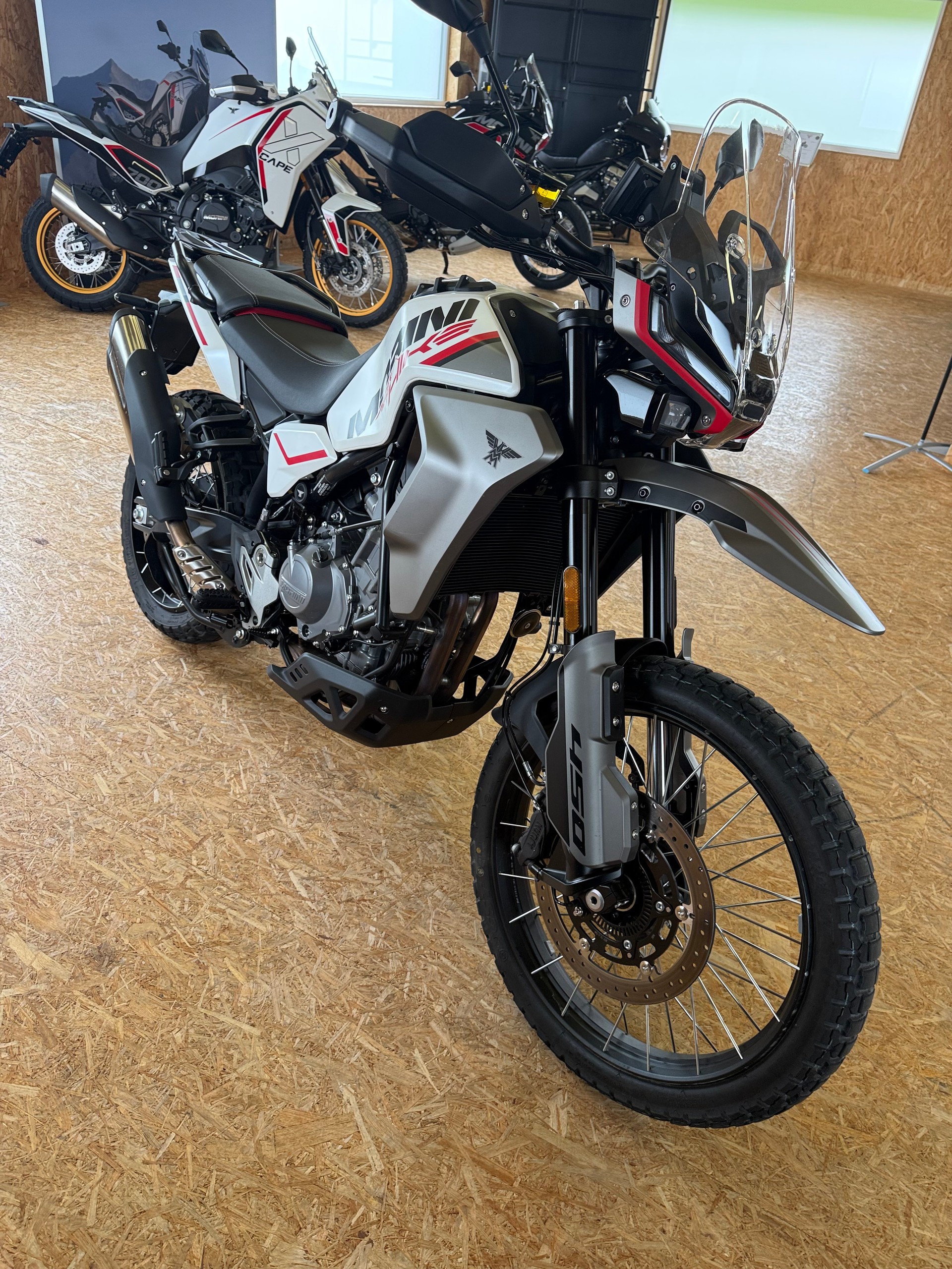 MOTO MORINI ALLTHRIKE 450 - HIGH EQUIPPED-image-2