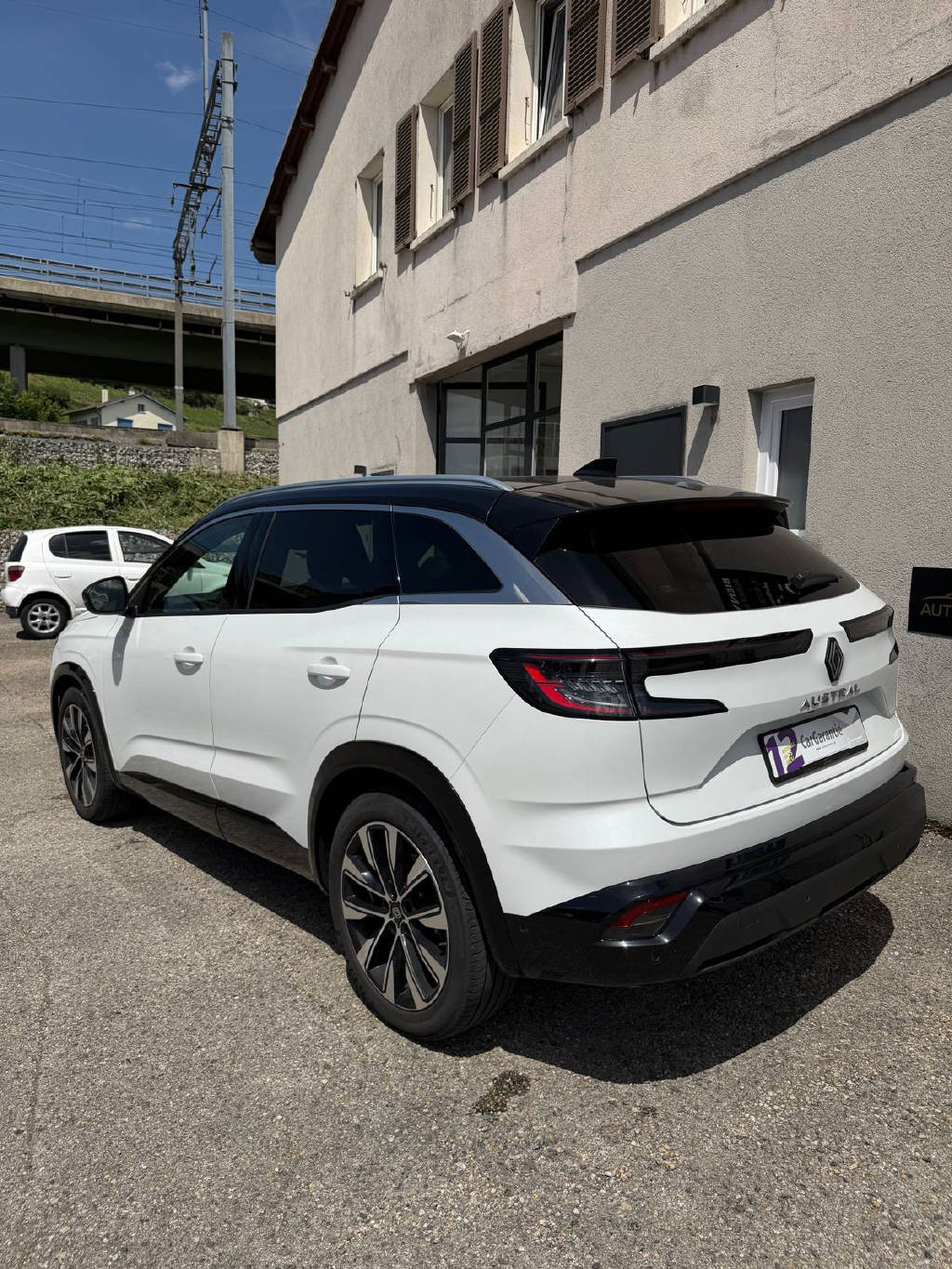 RENAULT Austral 1.3 TCe techno-image-4