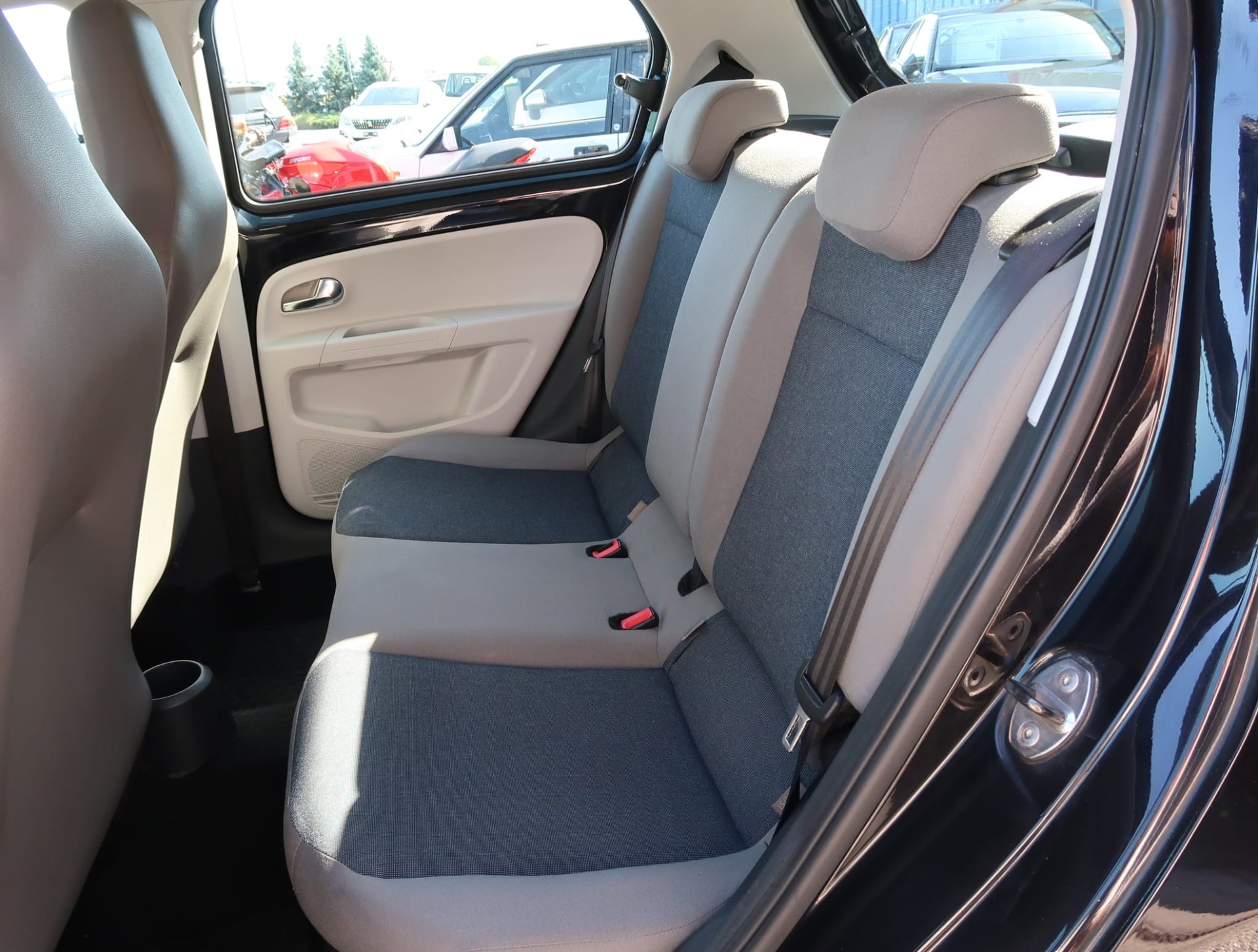 VW Up 1.0 high up ASG-image-22