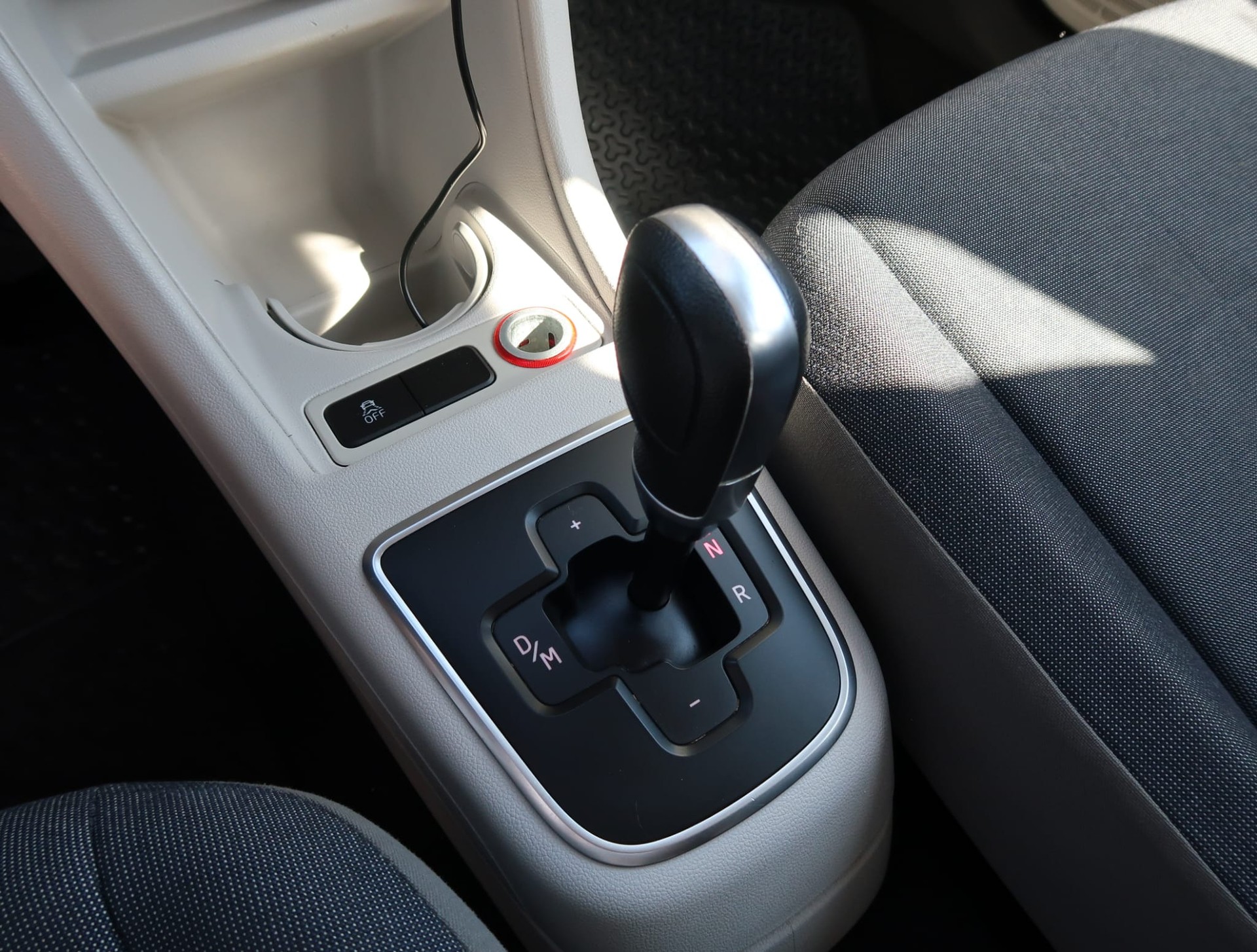 VW Up 1.0 high up ASG-image-16