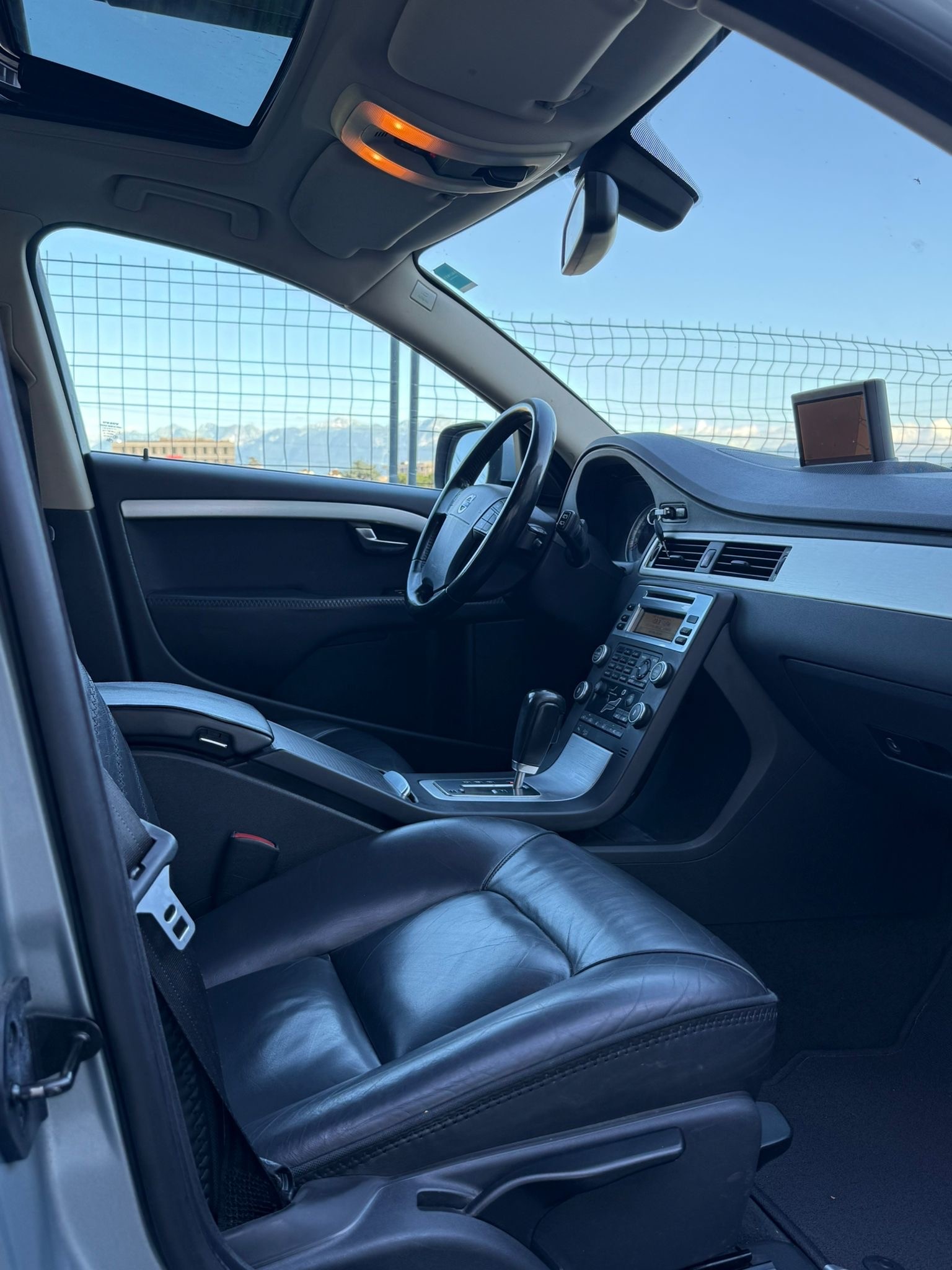 VOLVO XC70 D5 AWD Summum Geartronic-image-6