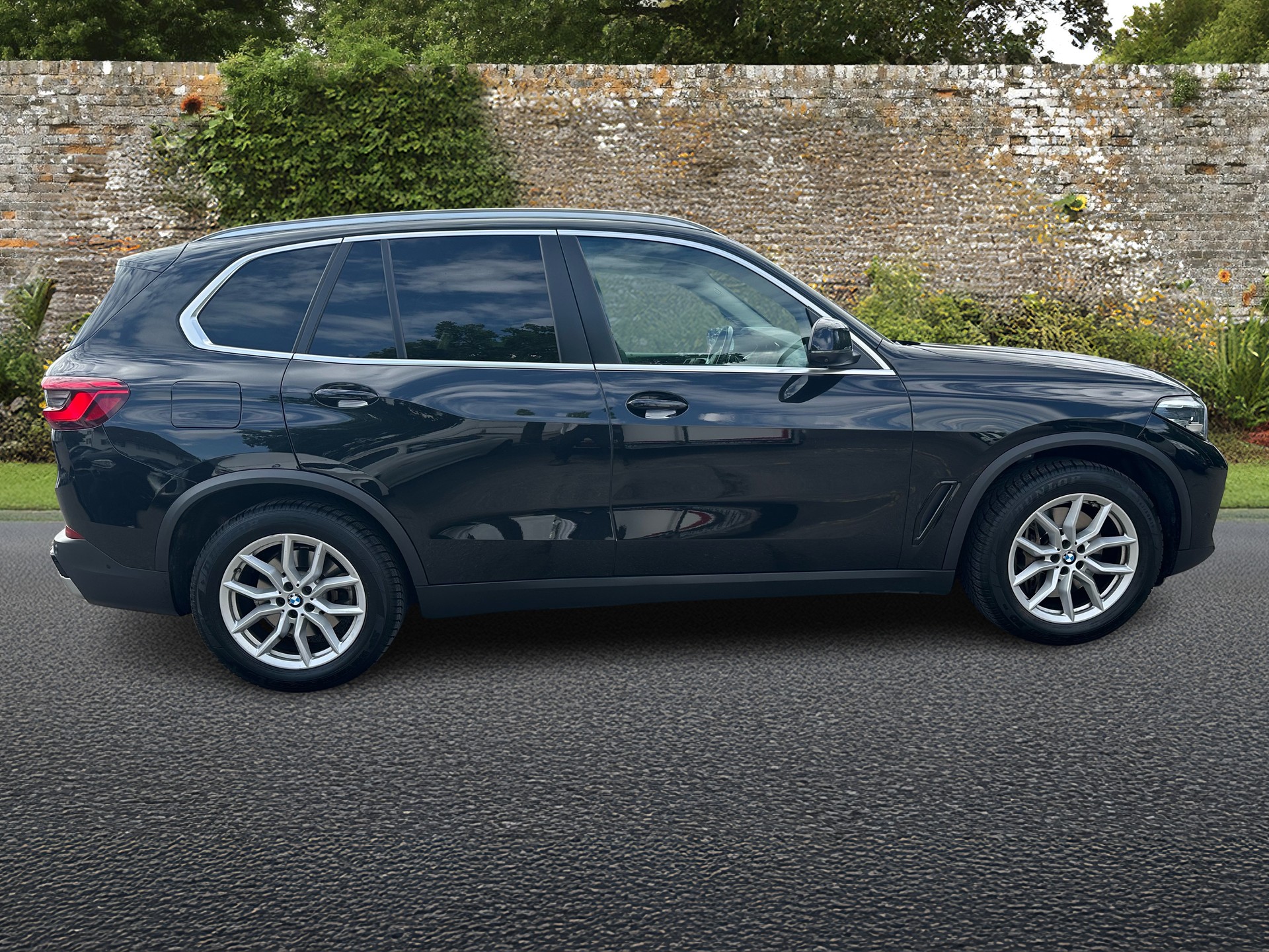 BMW X5 xDrive45e xLine Steptronic-image-5