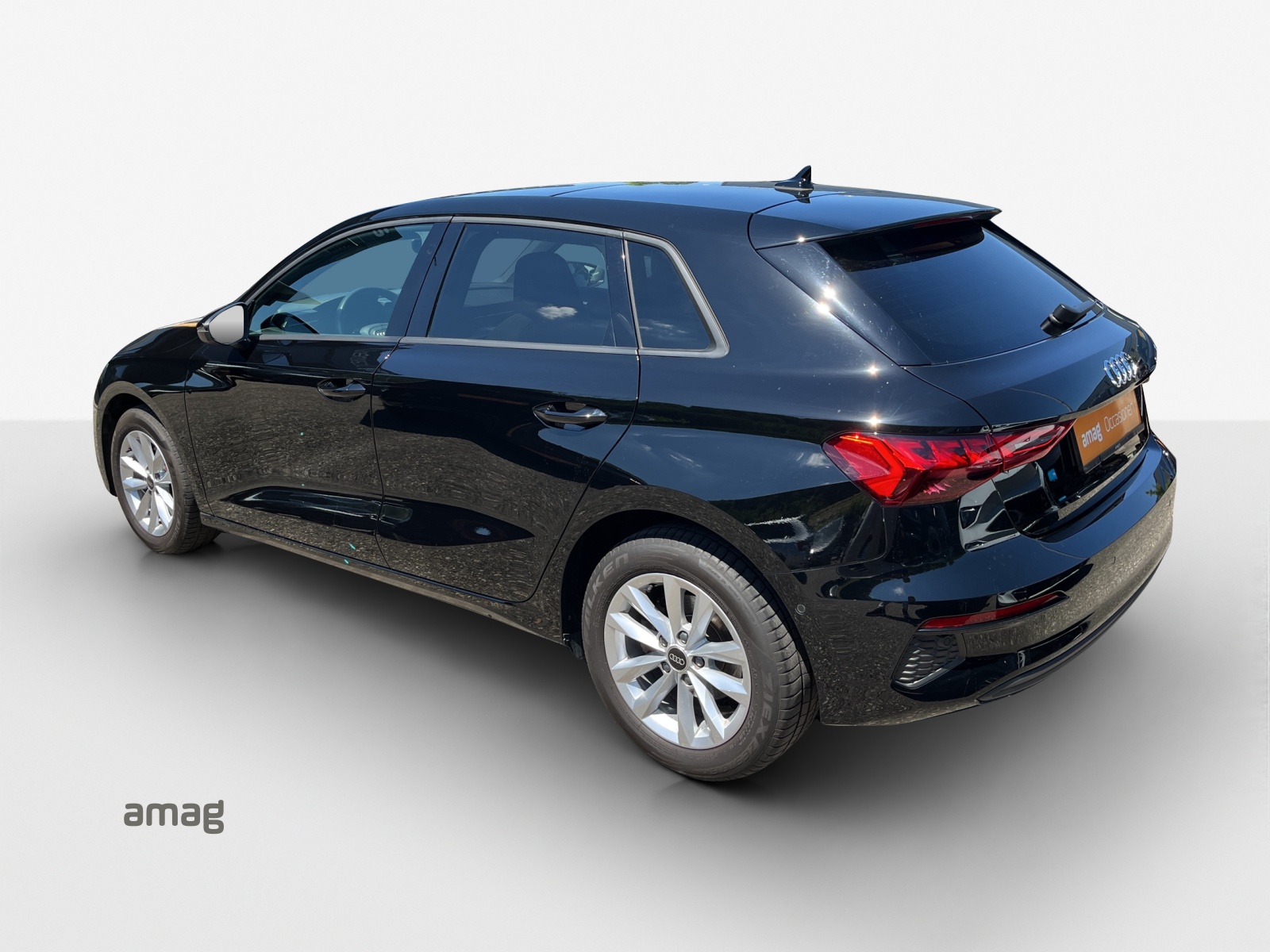 AUDI A3 Sportback 35 TFSI S-tronic-image-2