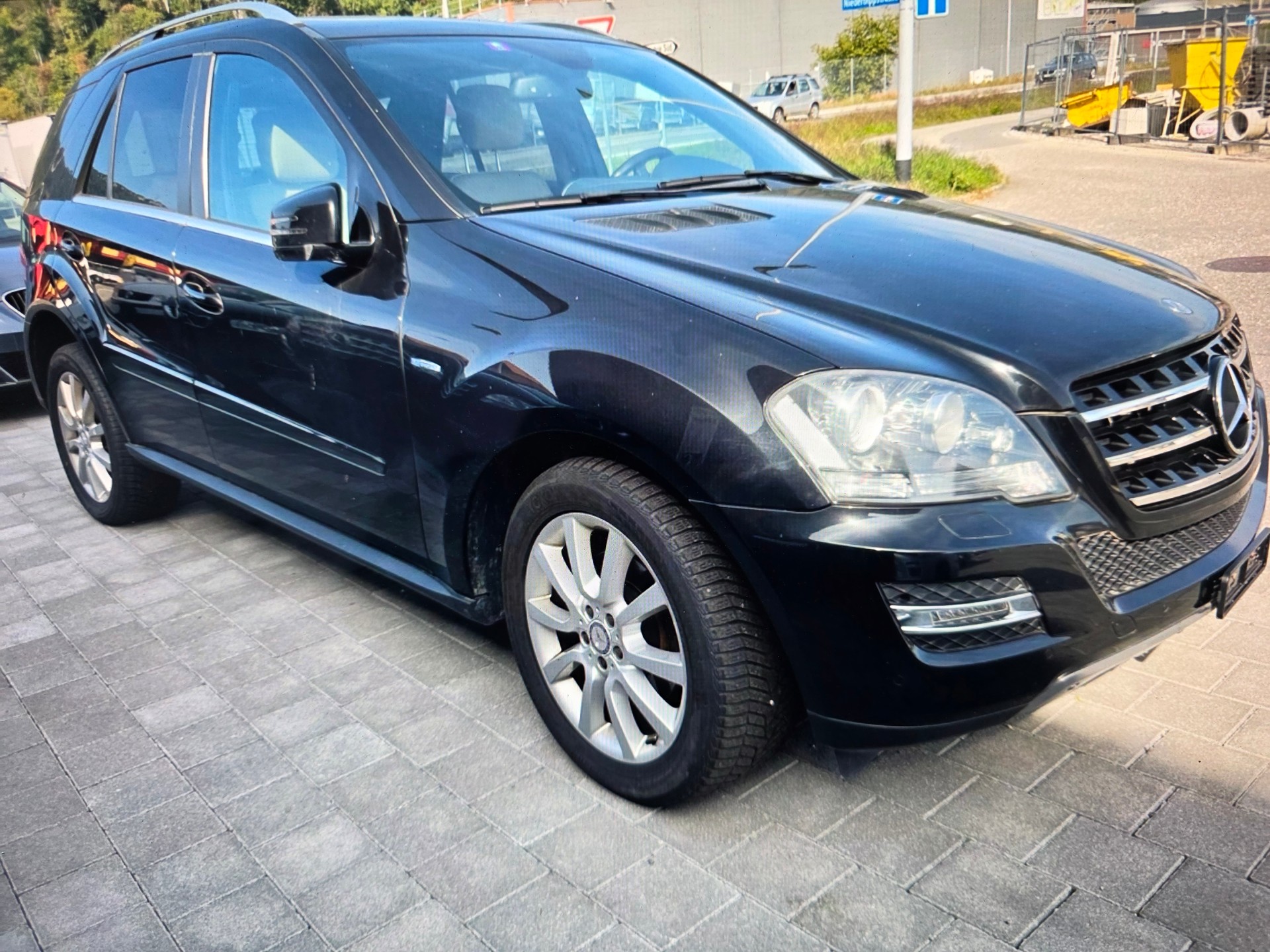 MERCEDES-BENZ ML 350 BlueTEC 4Matic 7G-Tronic TURBOSCHADEN-image-0