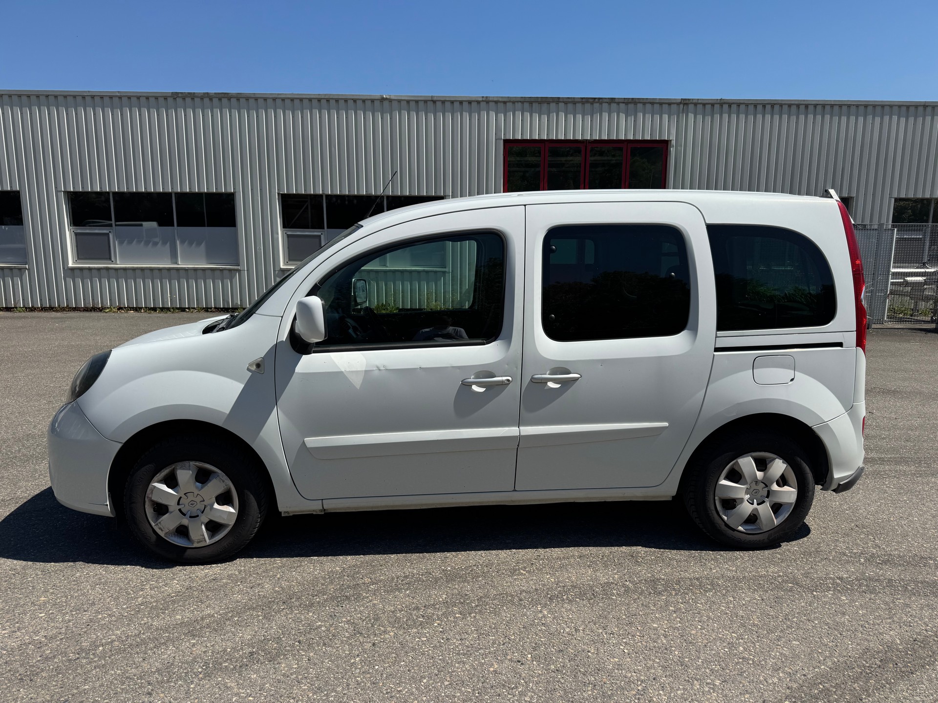 RENAULT Kangoo 1.6 16V *** Rampe handicapé**+-image-0