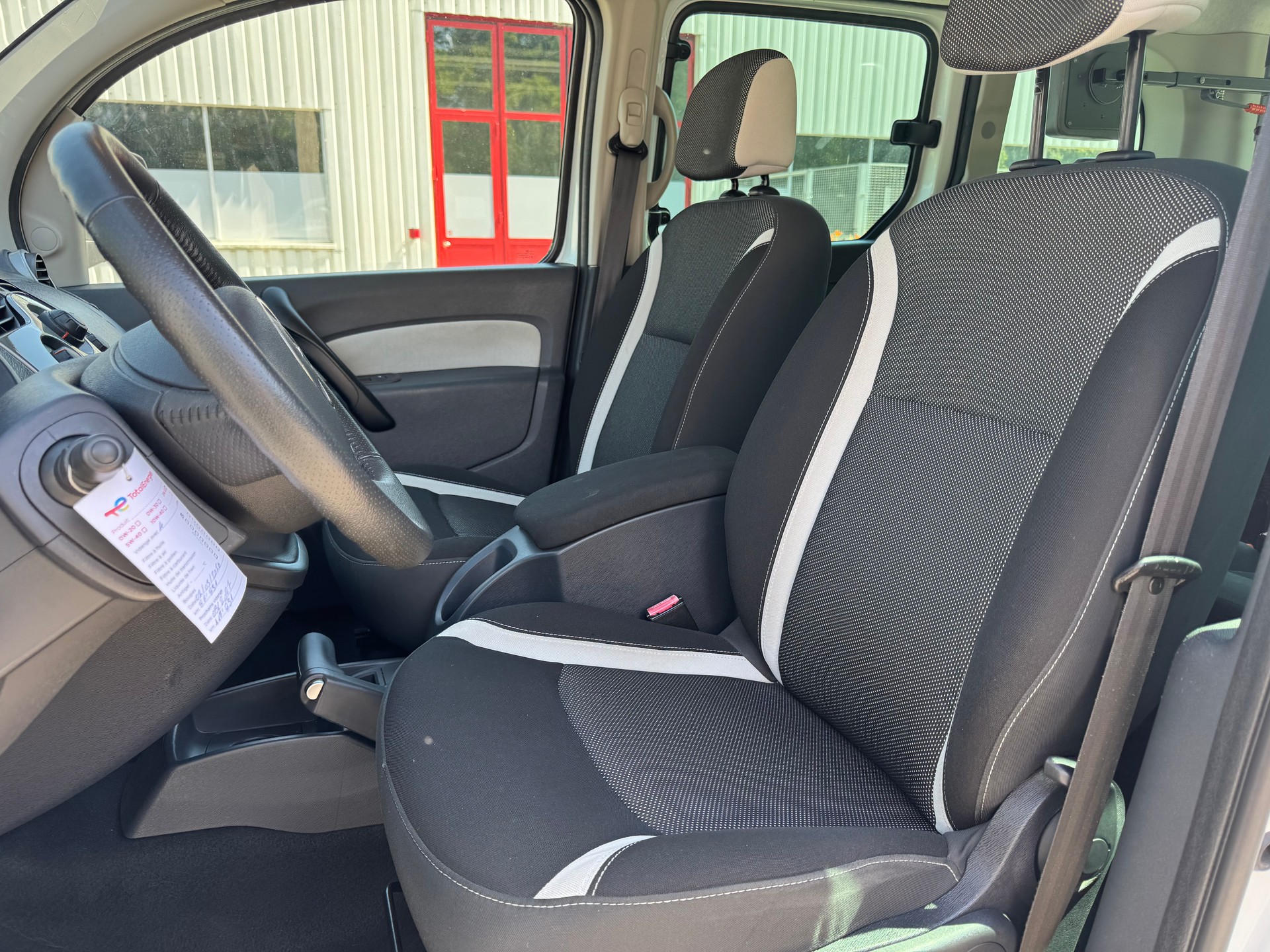 RENAULT Kangoo 1.6 16V *** Rampe handicapé**+-image-6