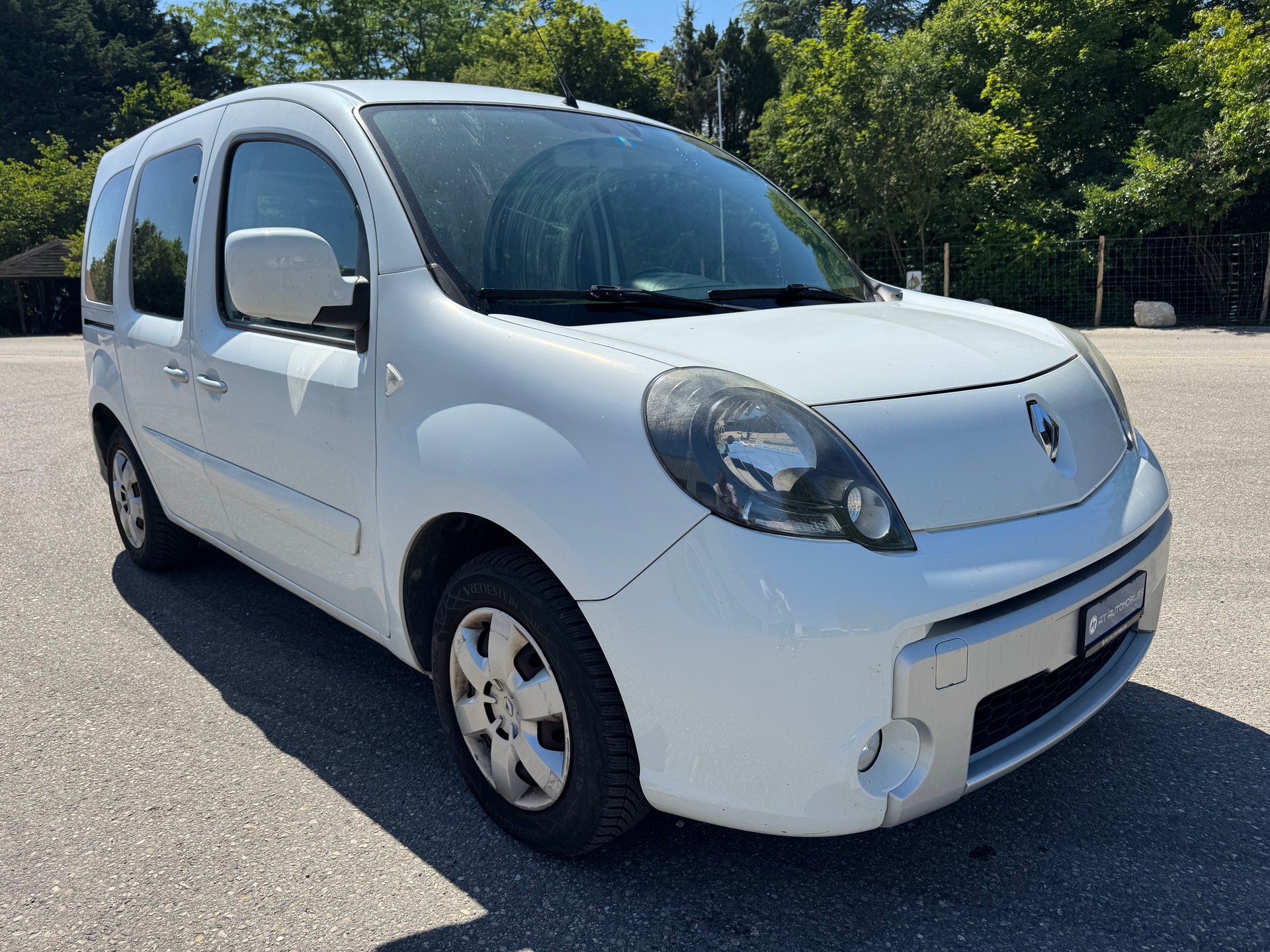 RENAULT Kangoo 1.6 16V *** Rampe handicapé**+-image-3