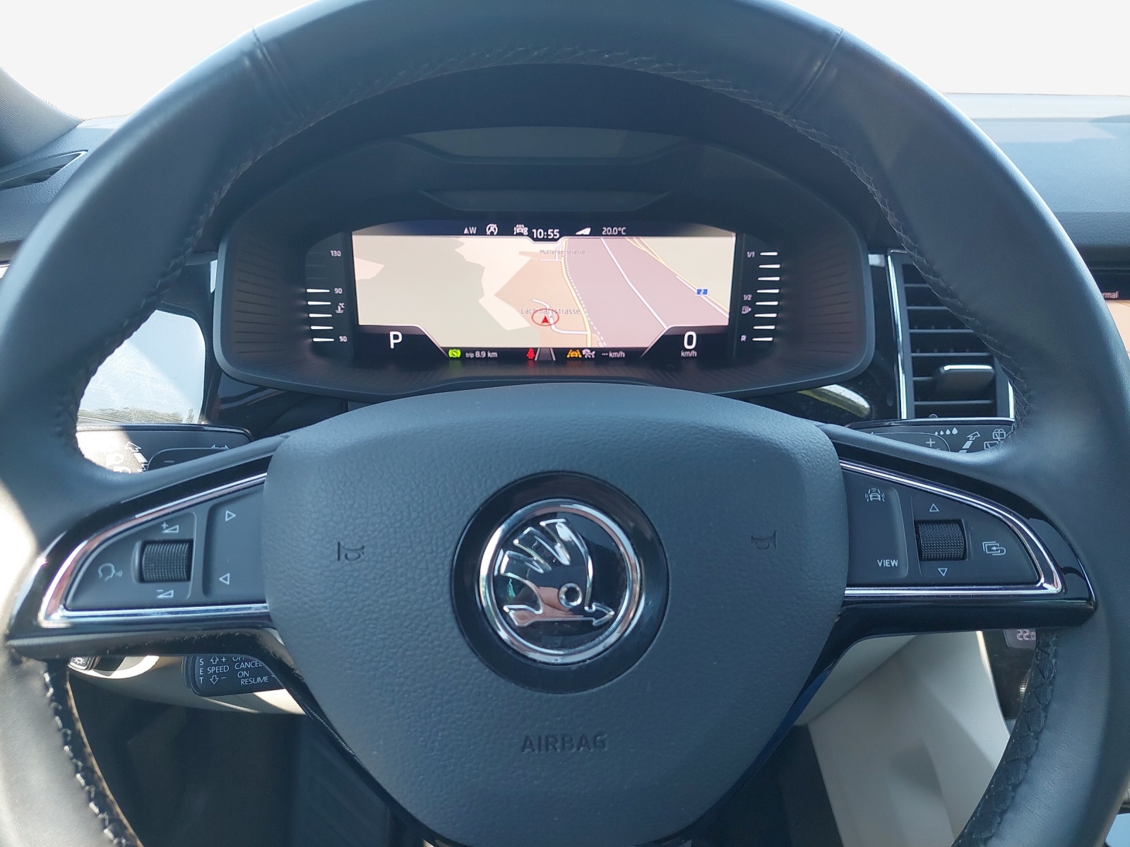 SKODA Kodiaq 2.0 TSI 4x4 L&K-image-15