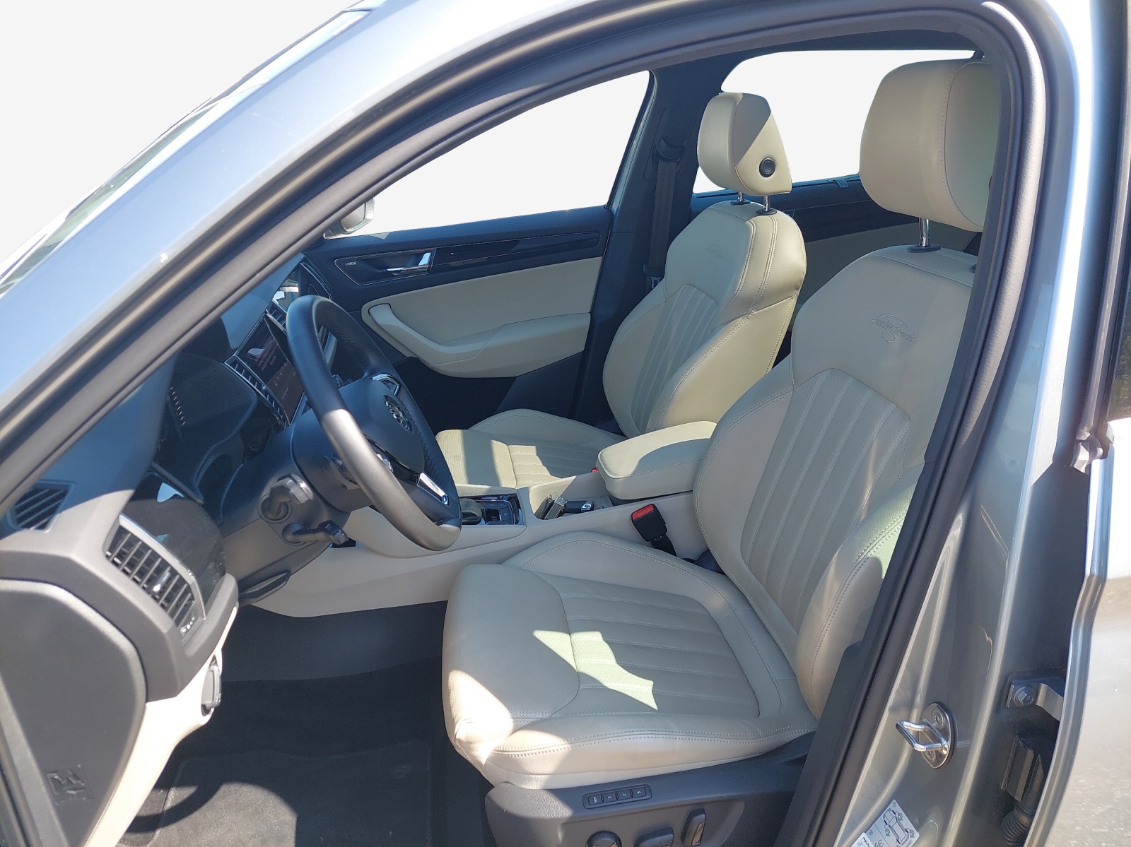 SKODA Kodiaq 2.0 TSI 4x4 L&K-image-7