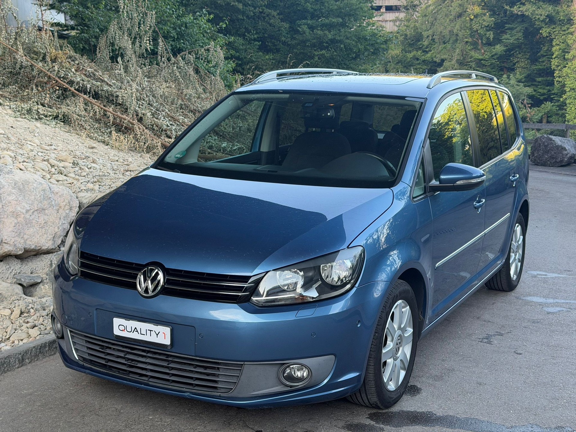 VW Touran 1.6 TDI Highline DSG-image-0