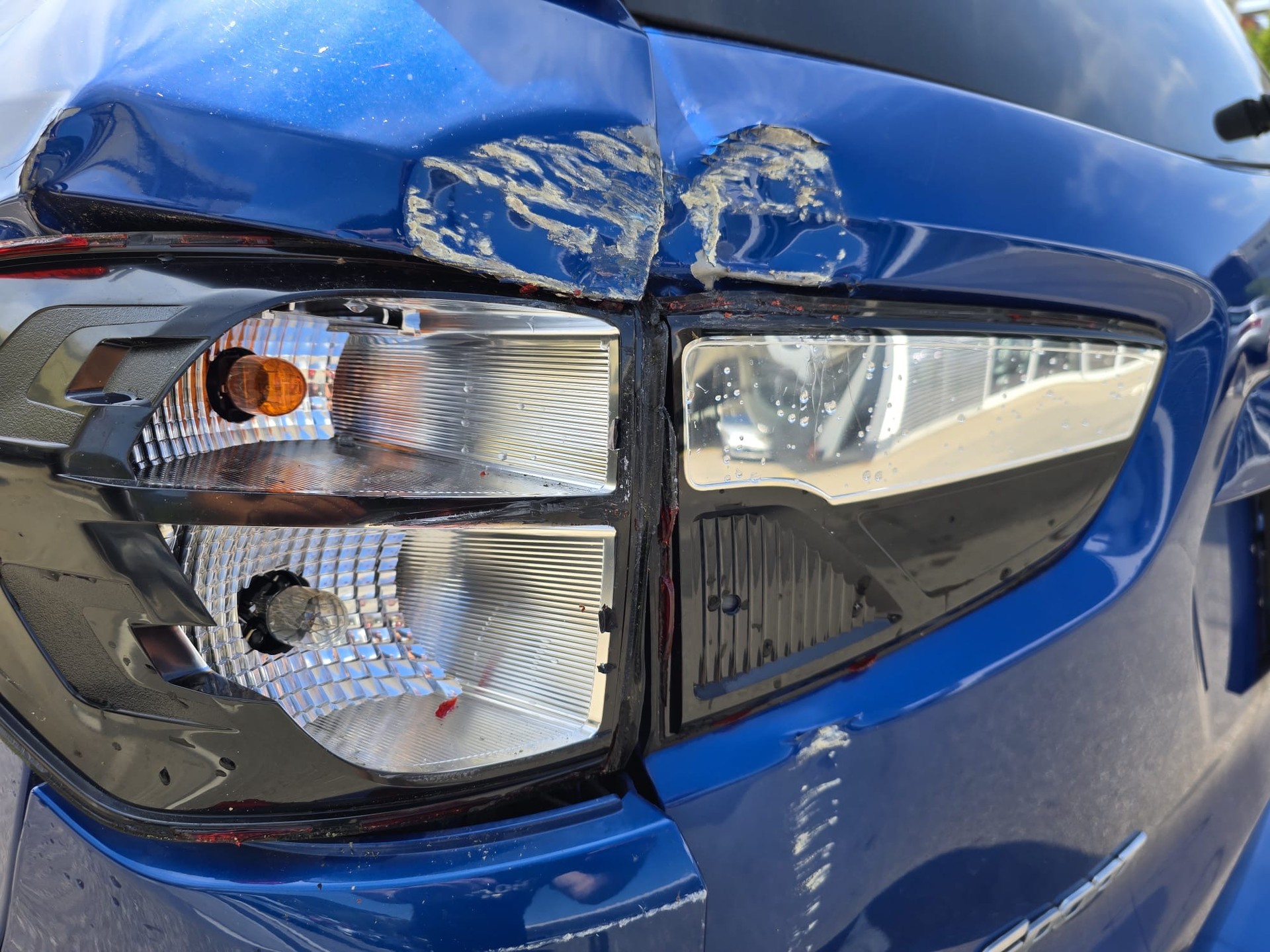 FORD EcoSport 1.0 SCTi Titanium-image-11