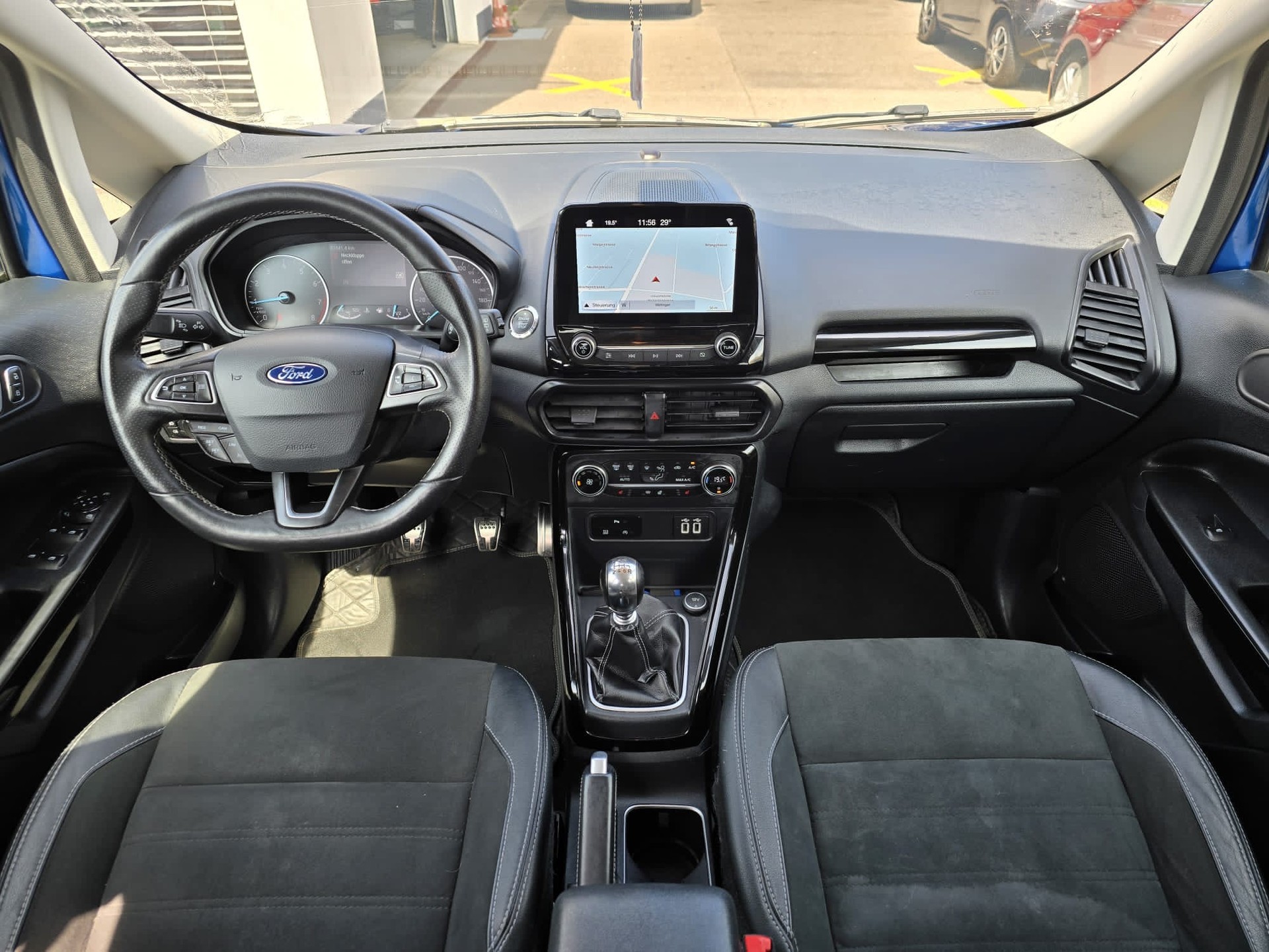 FORD EcoSport 1.0 SCTi Titanium-image-13
