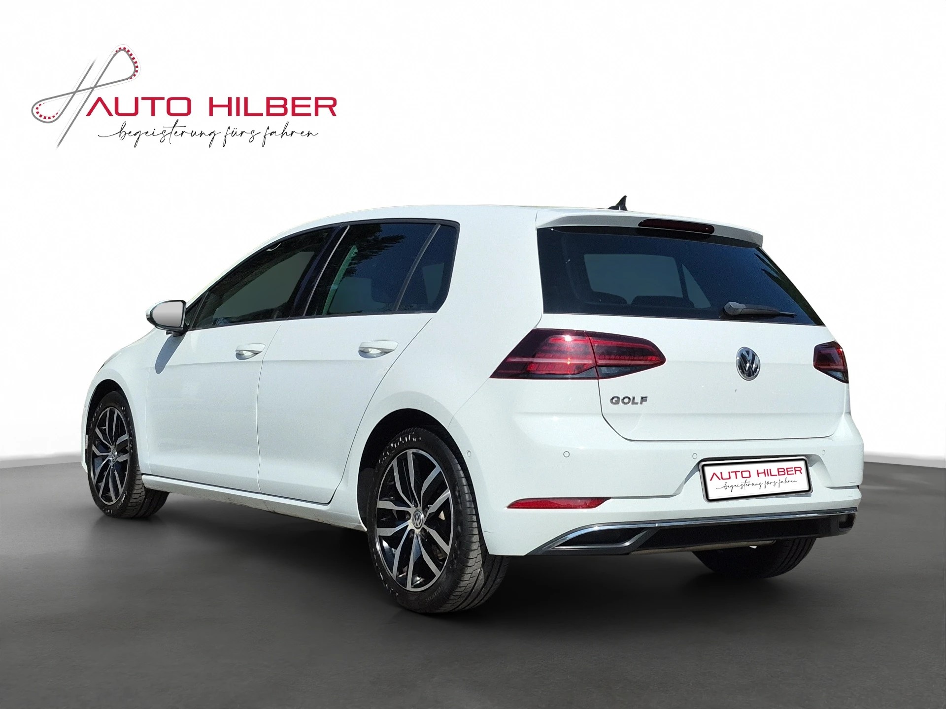 VW Golf 1.5 TSI EVO DSG *Carplay/RF-Kamera*-image-2