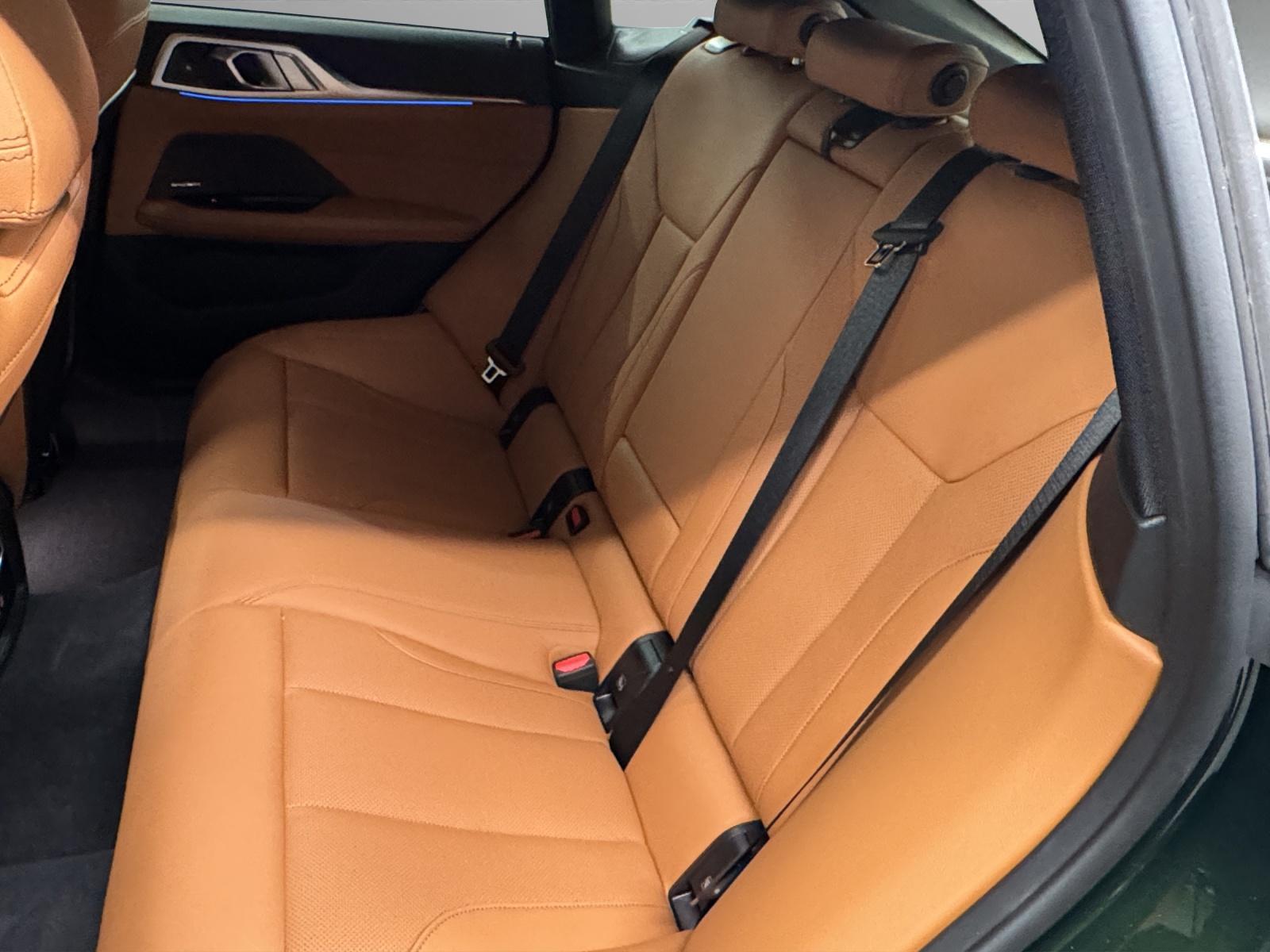 BMW i4 M50-image-13