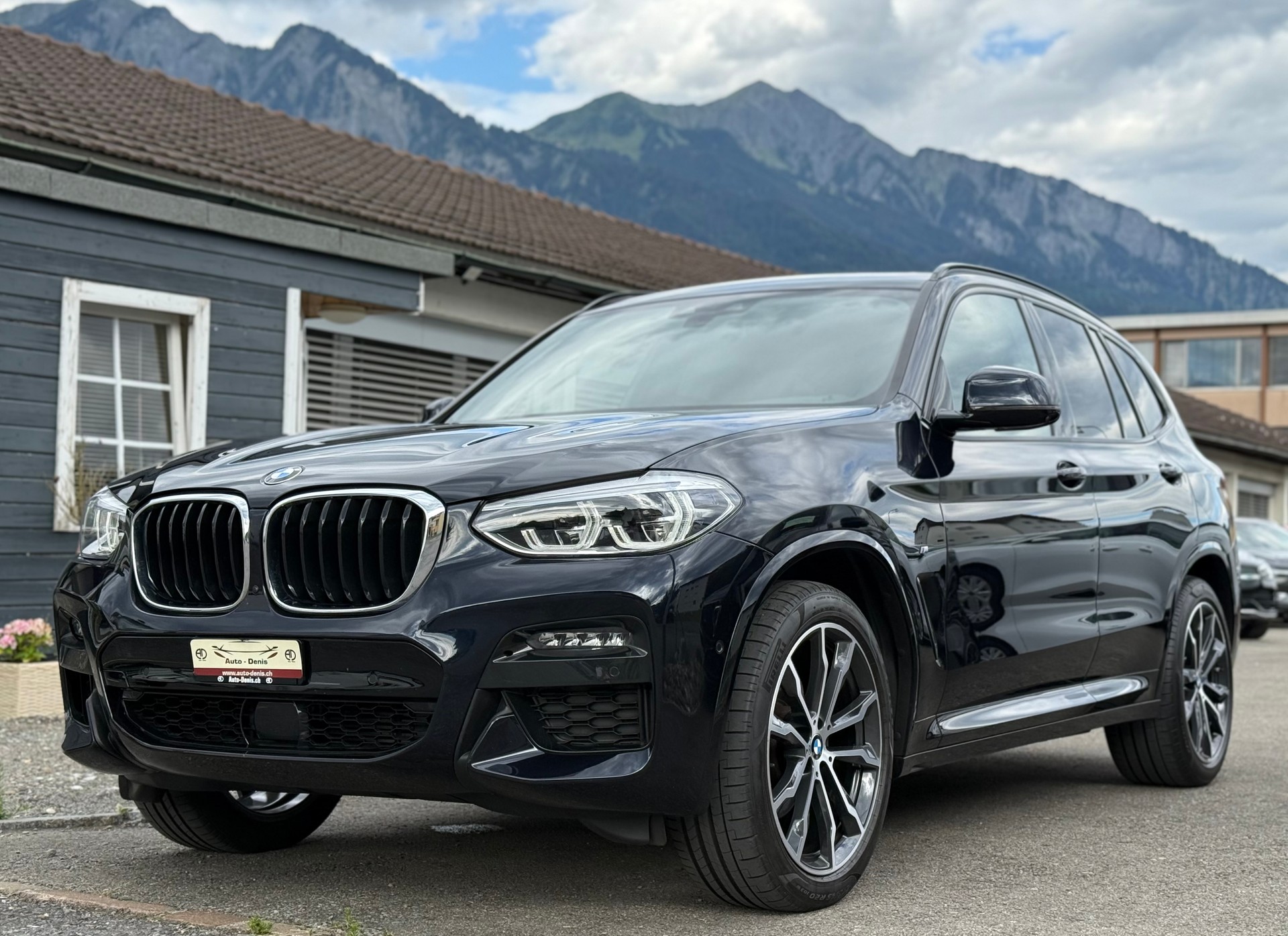 BMW X3 20d xDrive paddles *Traumausstattung*-image-1
