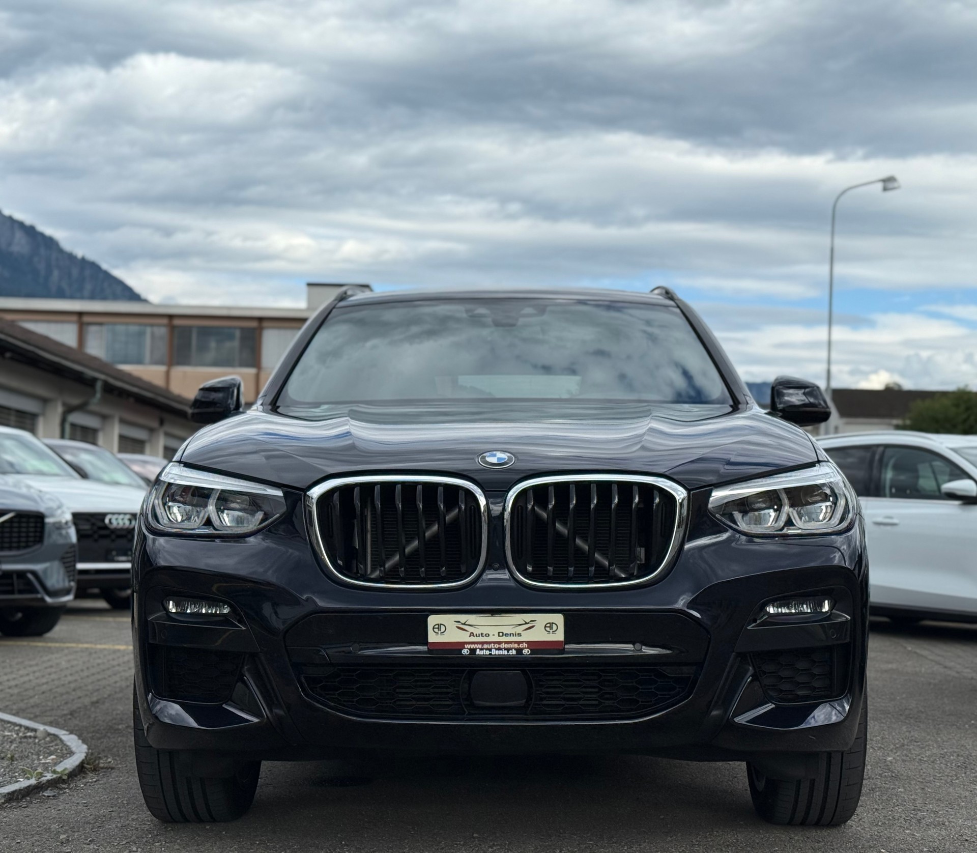 BMW X3 20d xDrive paddles *Traumausstattung*-image-2