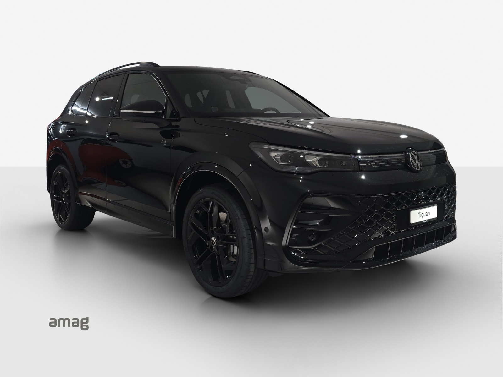 VW Tiguan 2.0 TSI DSG R-Line 4Motion-image-5