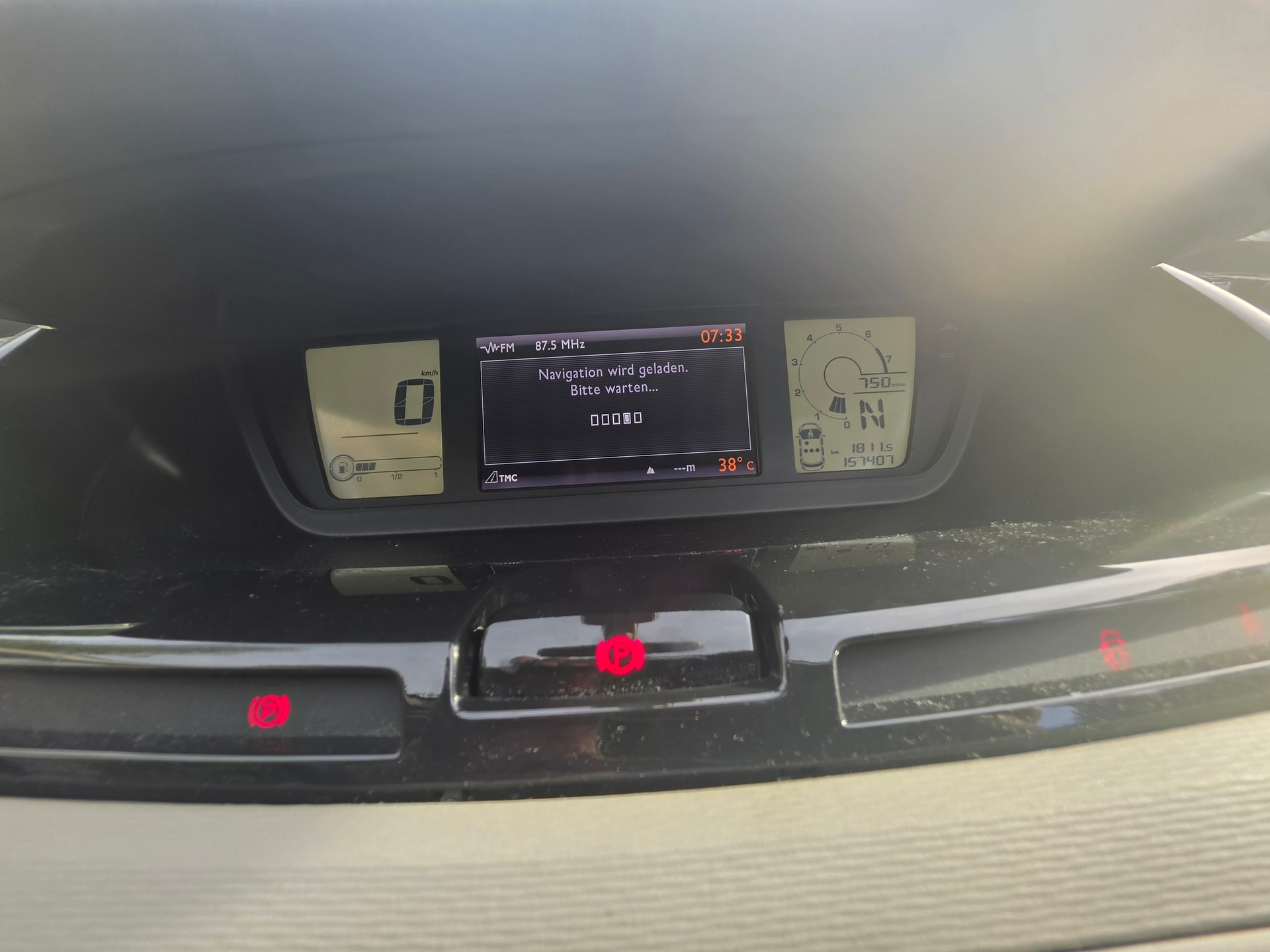 CITROEN Grand C4 Picasso 1.6i 16V Turbo Exclusive BMP6-image-9