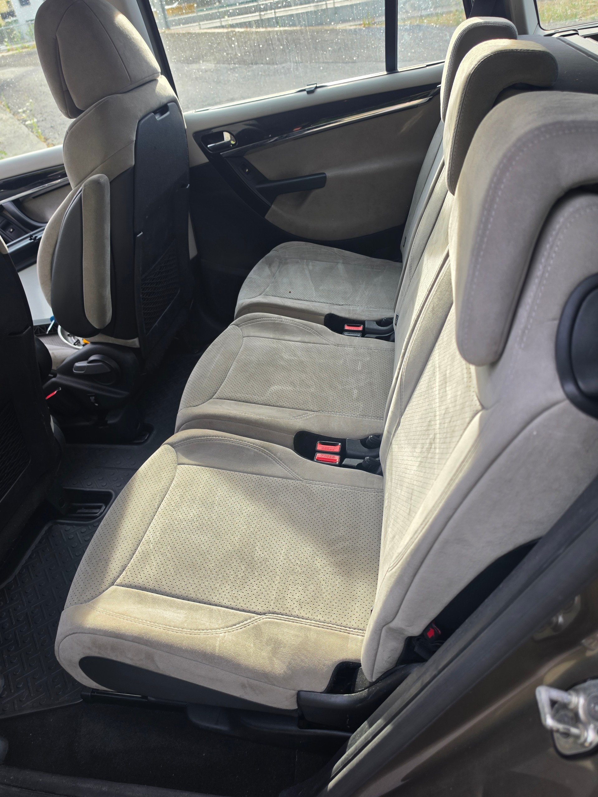 CITROEN Grand C4 Picasso 1.6i 16V Turbo Exclusive BMP6-image-6
