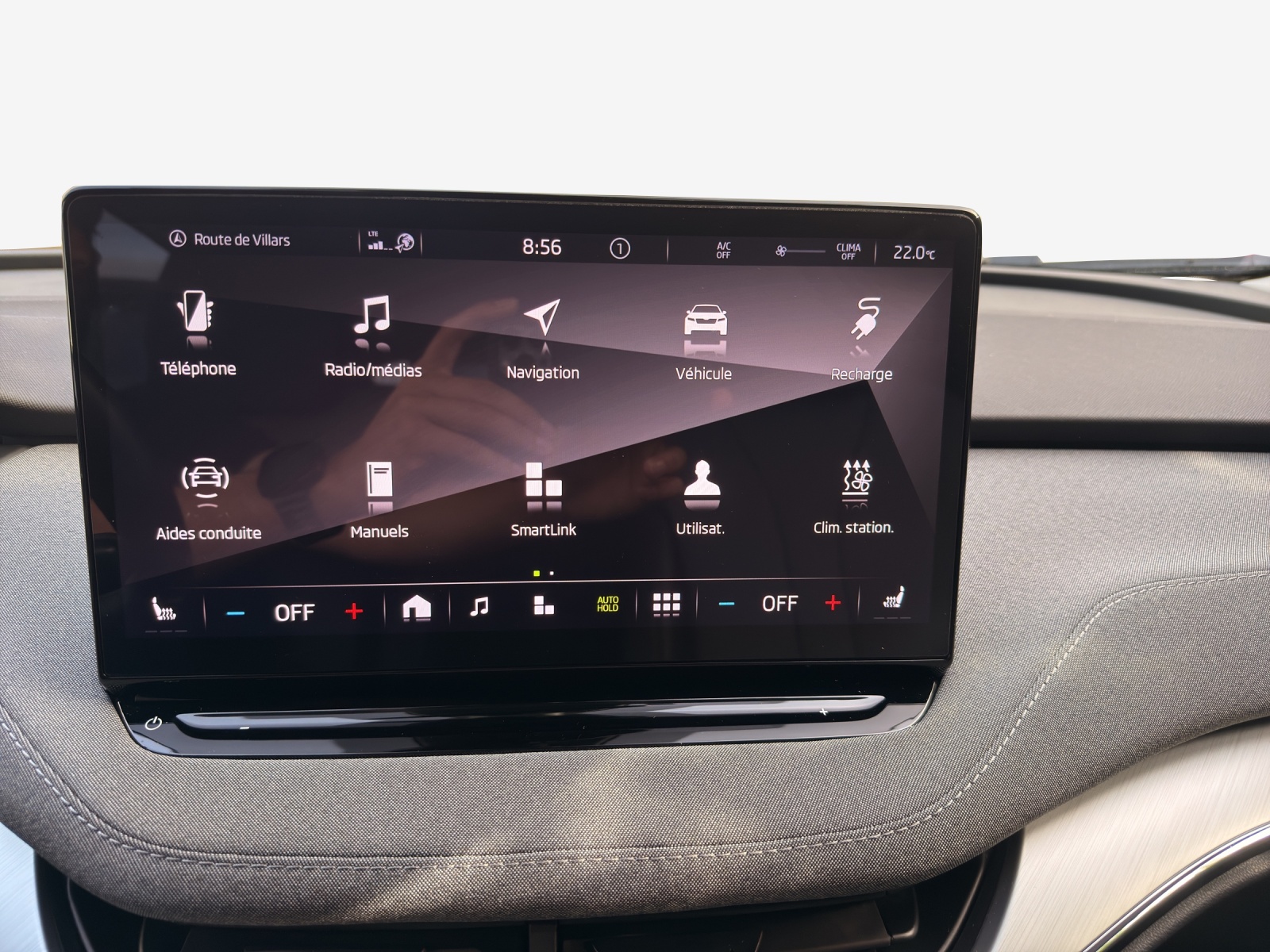 SKODA Enyaq iV 80-image-15