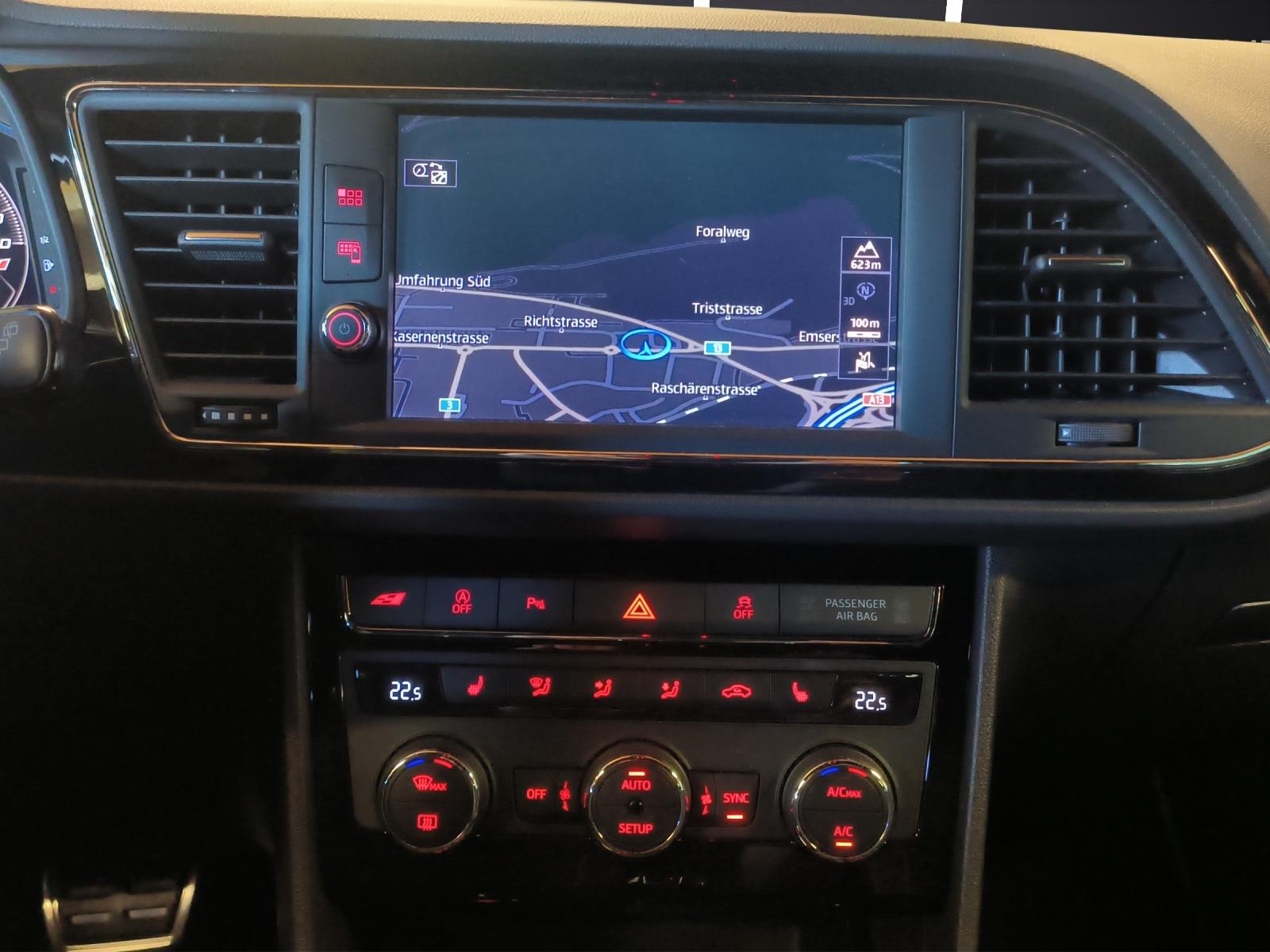 SEAT Leon ST 2.0 TSI 300 Cupra 4Drive DSG-image-17