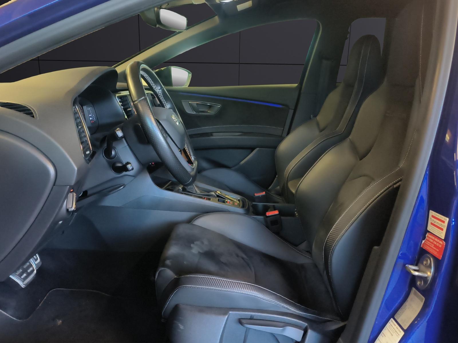 SEAT Leon ST 2.0 TSI 300 Cupra 4Drive DSG-image-11